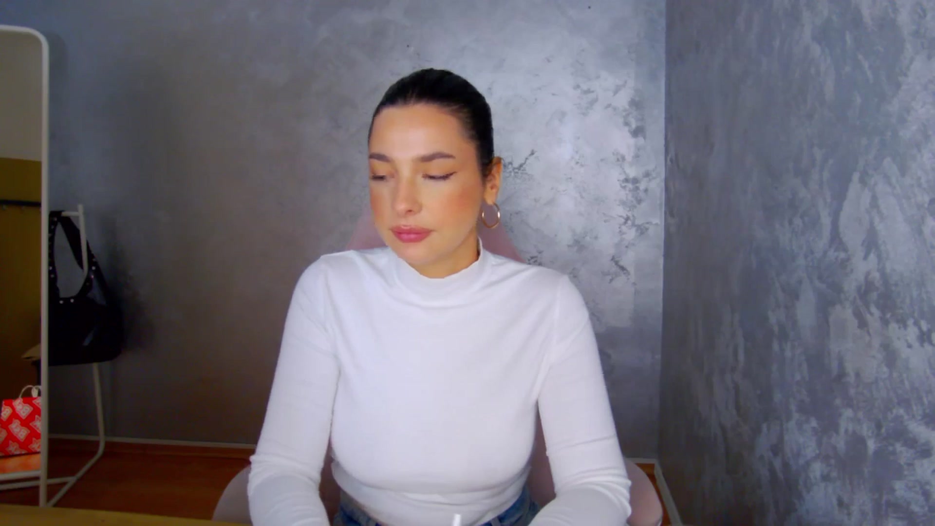 Gallery image thumbnail from meliiis_'s myfreecams stream on, 03/13/2026, 11:13 image 10 of 20