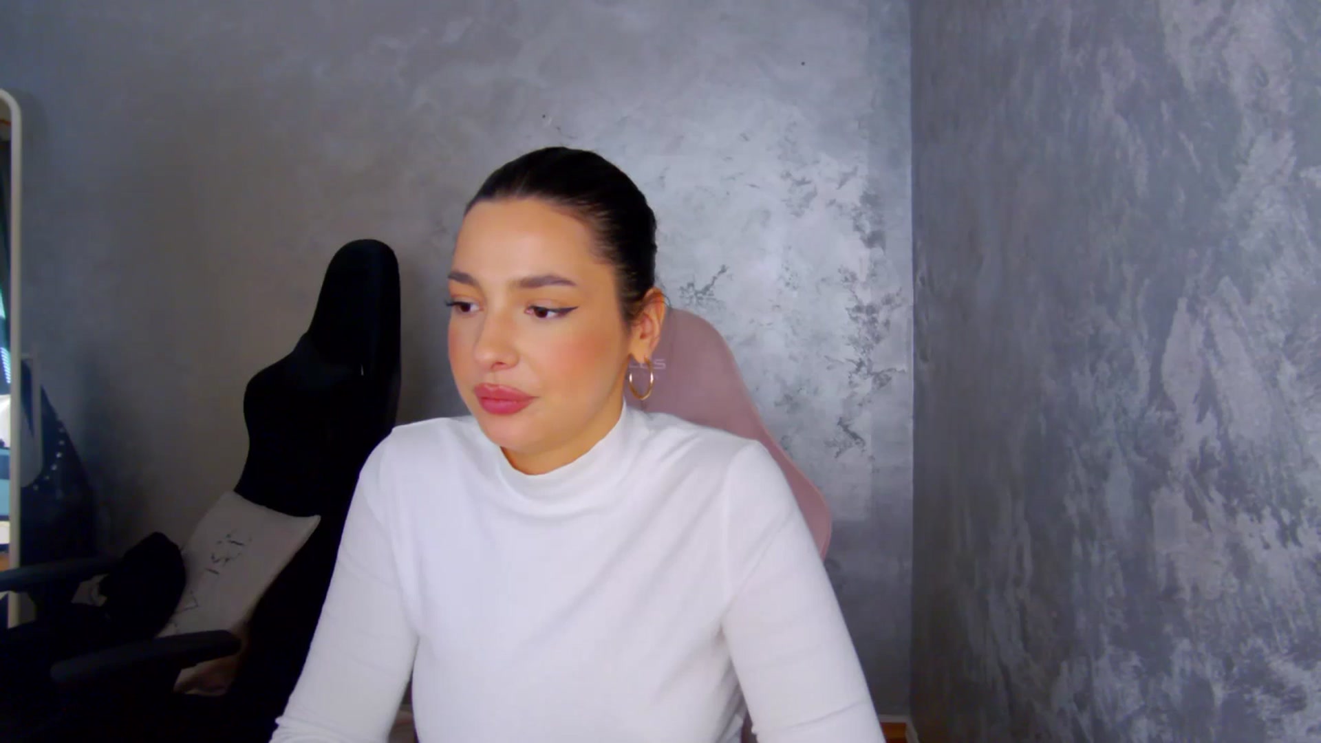 Gallery image thumbnail from meliiis_'s myfreecams stream on, 03/13/2026, 13:36 image 3 of 20