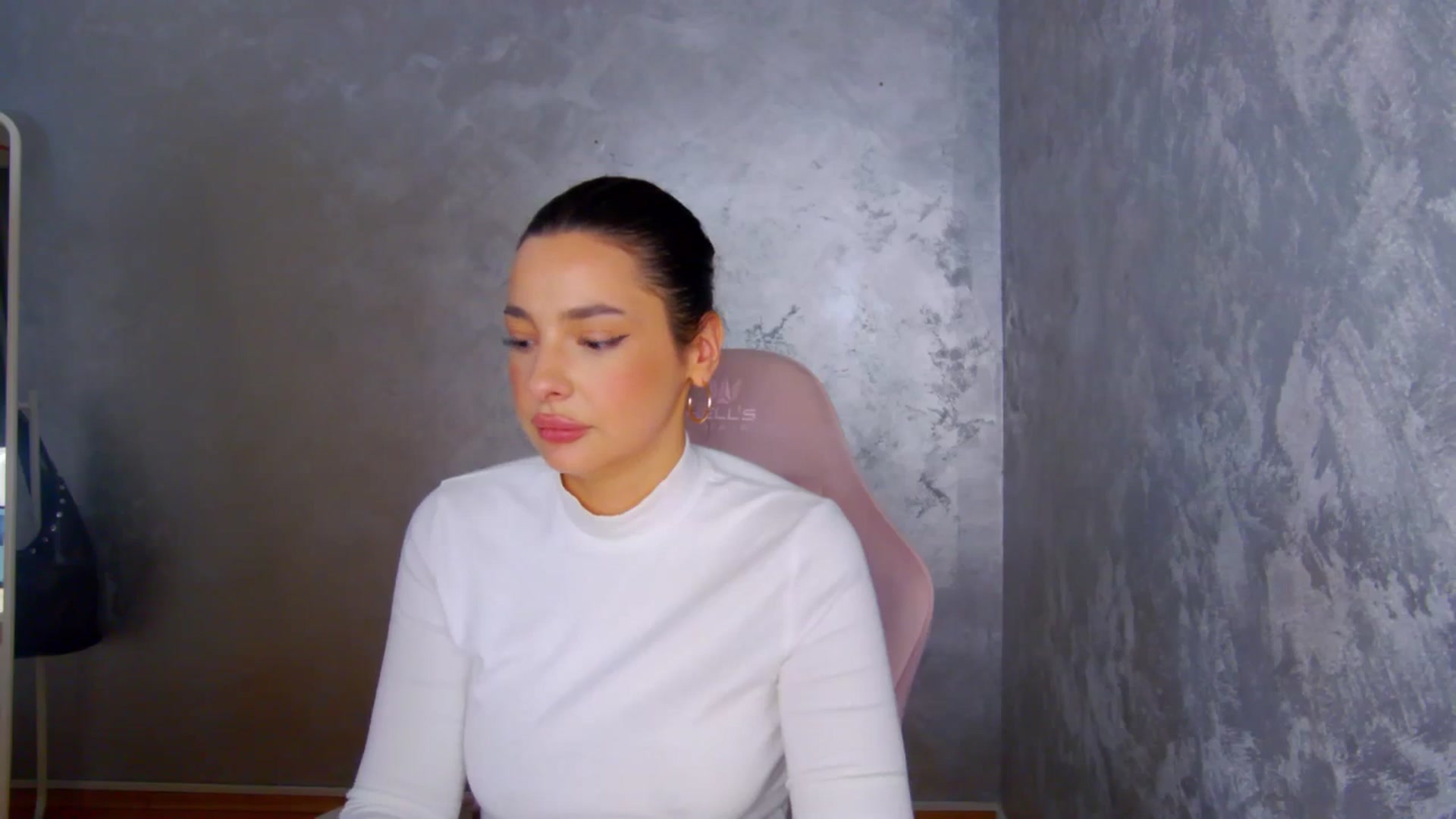 Gallery image thumbnail from meliiis_'s myfreecams stream on, 03/13/2026, 13:36 image 20 of 20