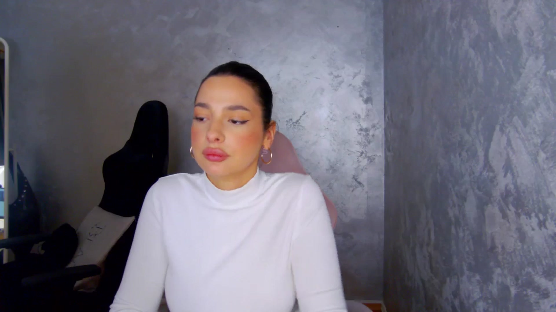 Gallery image thumbnail from meliiis_'s myfreecams stream on, 03/13/2026, 13:36 image 8 of 20