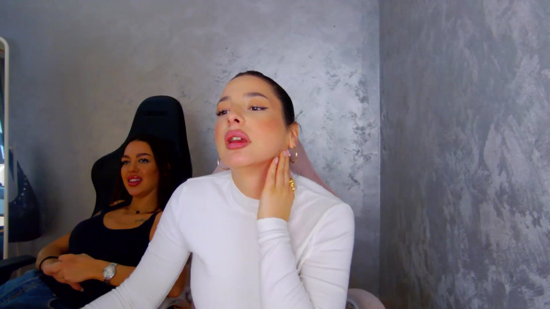 Gallery image thumbnail from meliiis_'s myfreecams stream on, 03/13/2026, 13:36 image 2 of 20