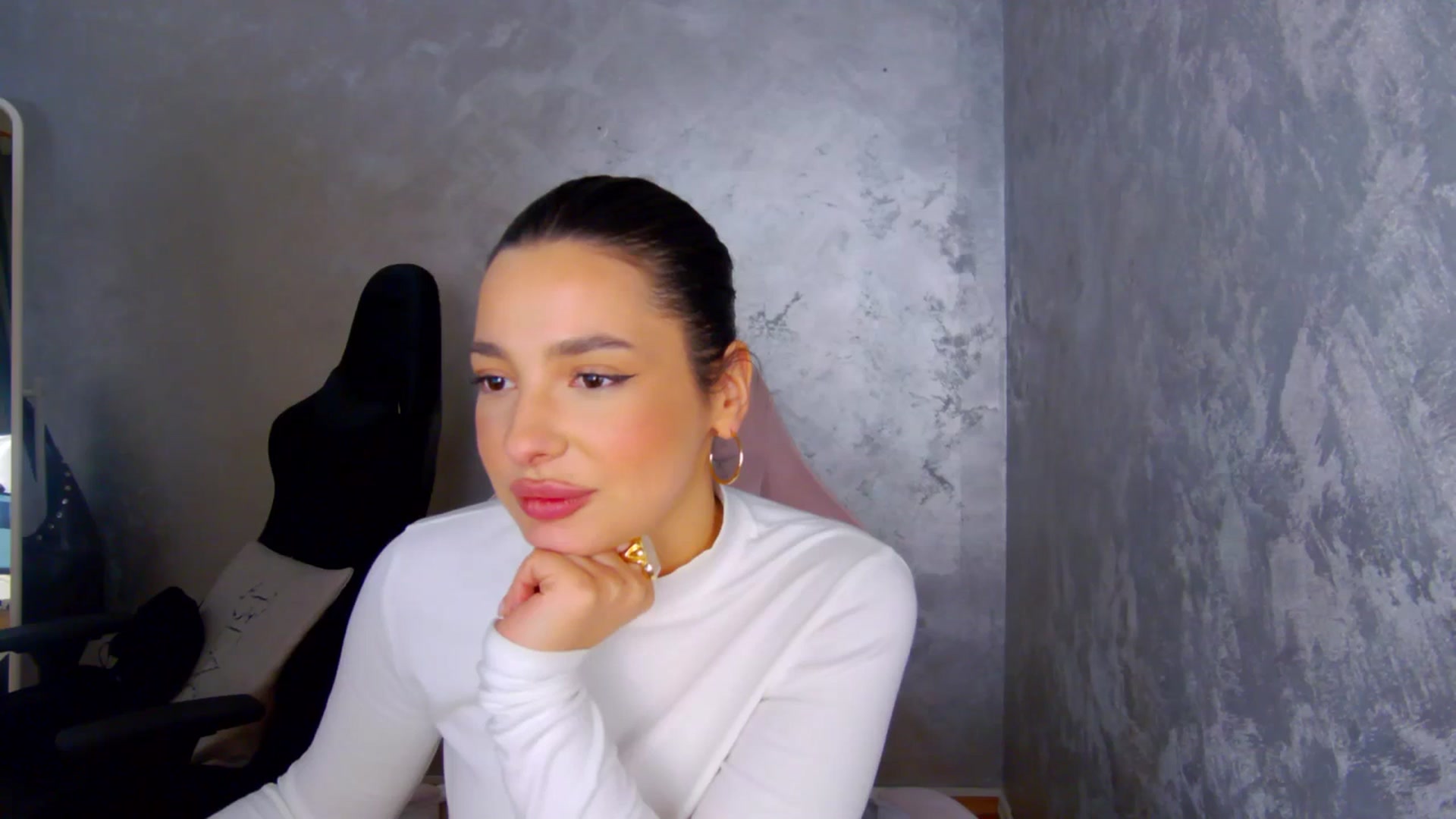 Gallery image thumbnail from meliiis_'s myfreecams stream on, 03/13/2026, 13:36 image 9 of 20