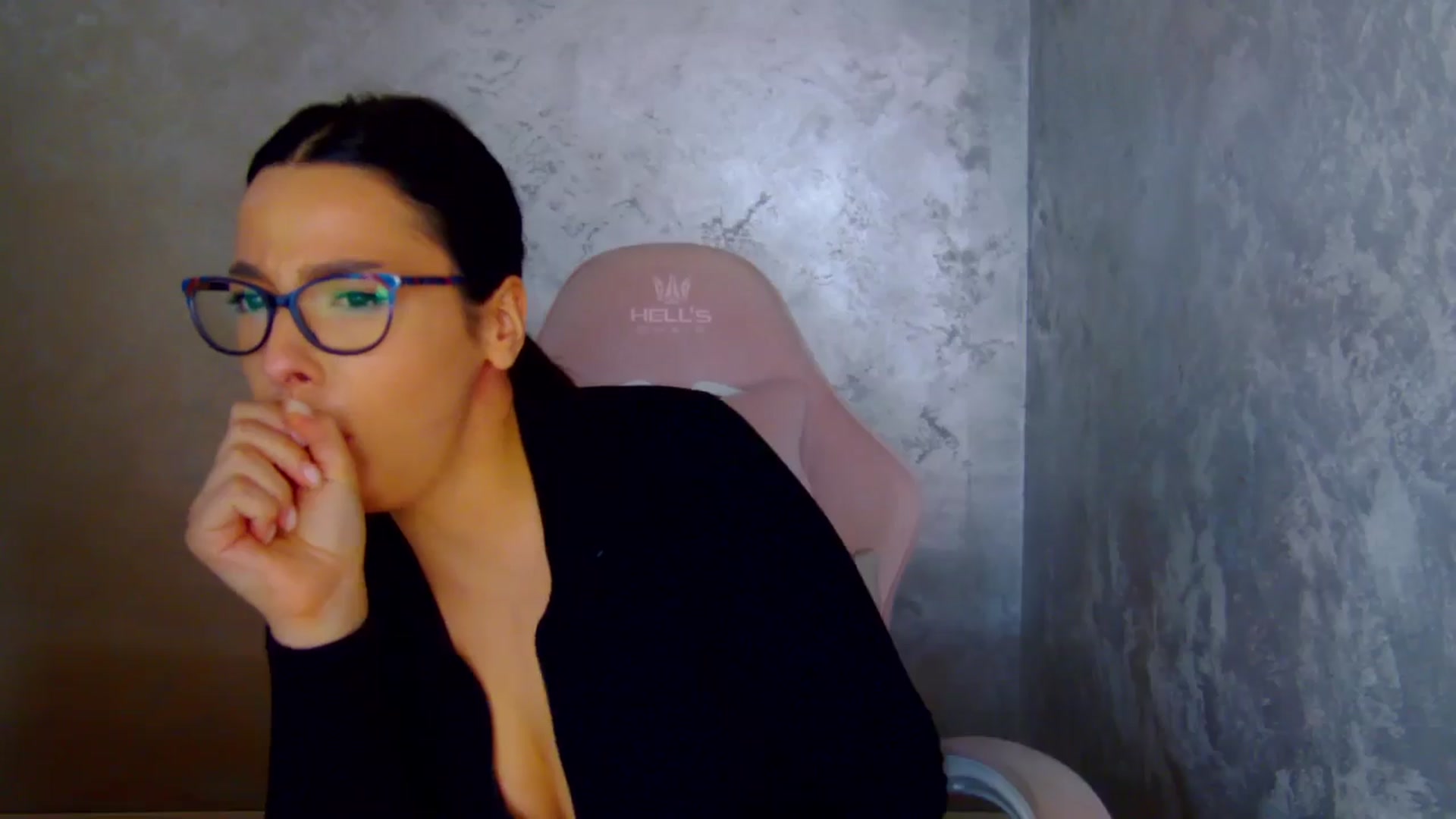 Gallery image thumbnail from meliiis_'s myfreecams stream on, 03/18/2026, 16:09 image 4 of 20