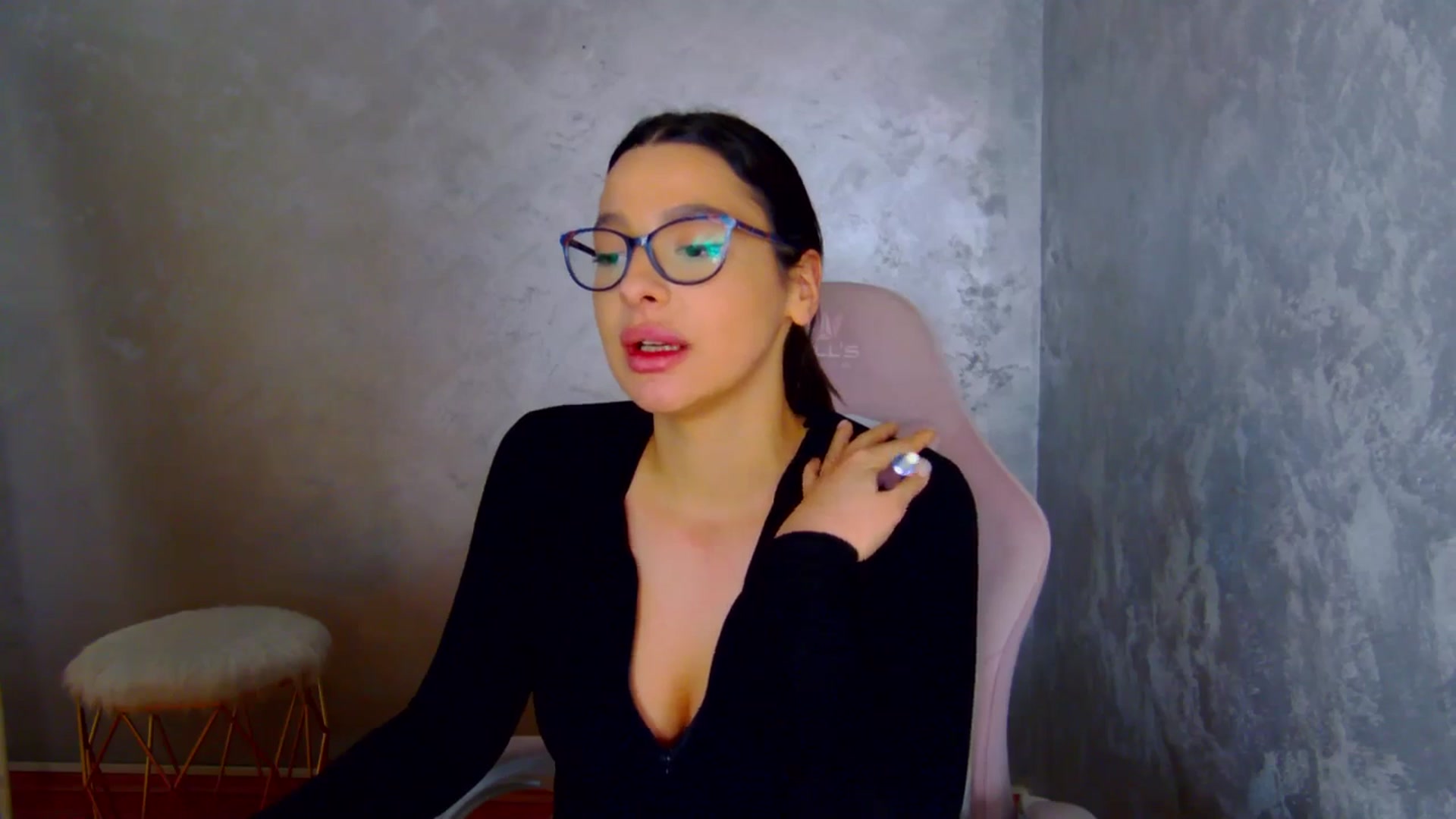 Gallery image thumbnail from meliiis_'s myfreecams stream on, 03/18/2026, 19:42 image 14 of 20