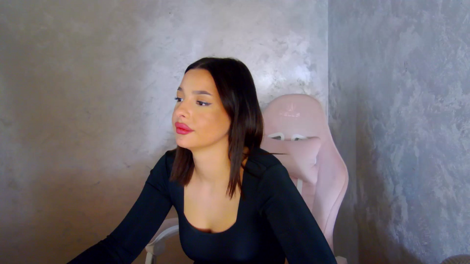 Gallery image thumbnail from meliiis_'s myfreecams stream on, 03/19/2026, 15:37 image 18 of 20