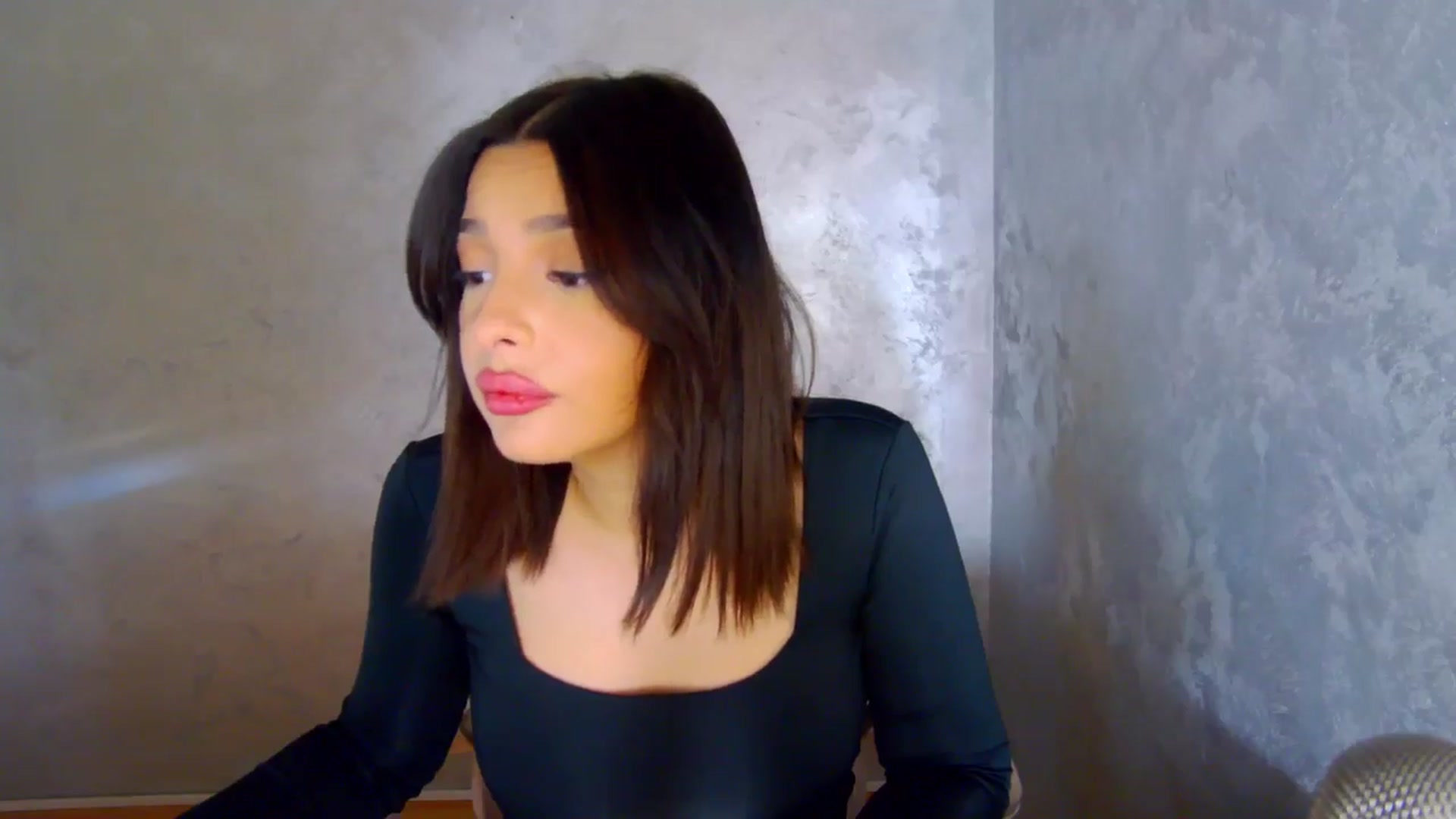 Gallery image thumbnail from meliiis_'s myfreecams stream on, 03/19/2026, 15:37 image 4 of 20