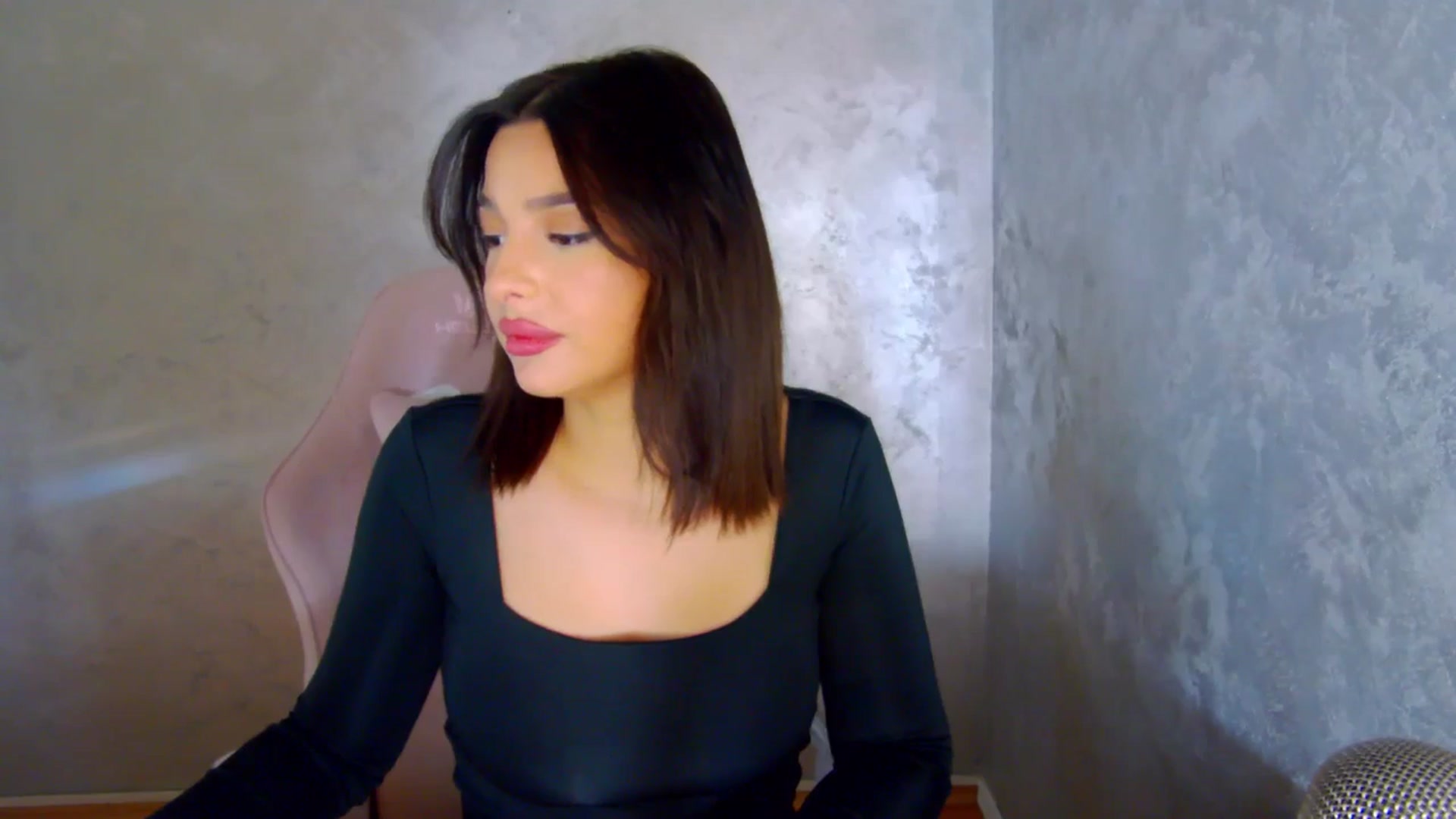 Gallery image thumbnail from meliiis_'s myfreecams stream on, 03/19/2026, 15:37 image 5 of 20