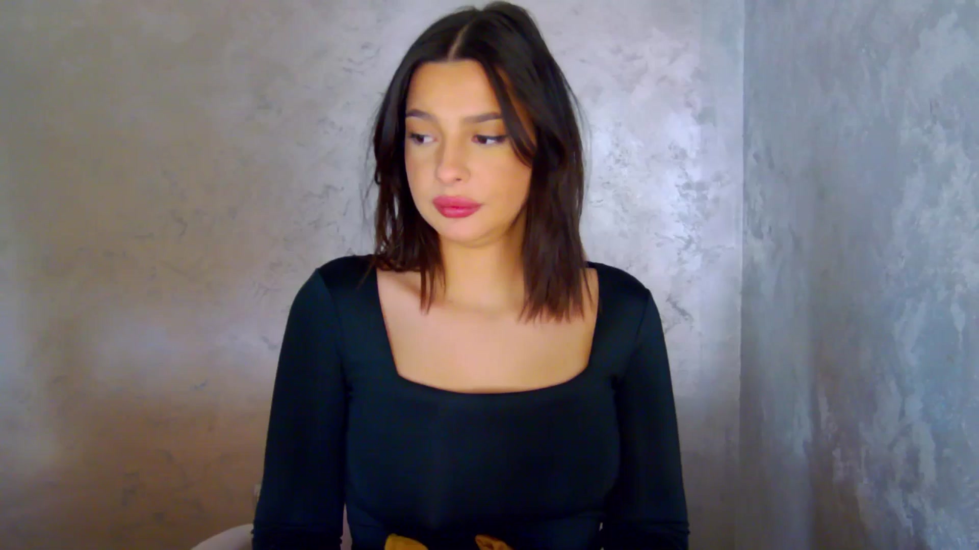 Gallery image thumbnail from meliiis_'s myfreecams stream on, 03/19/2026, 17:48 image 1 of 20