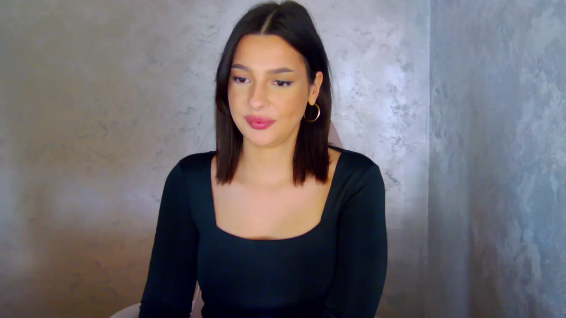 Gallery image thumbnail from meliiis_'s myfreecams stream on, 03/19/2026, 17:48 image 8 of 20