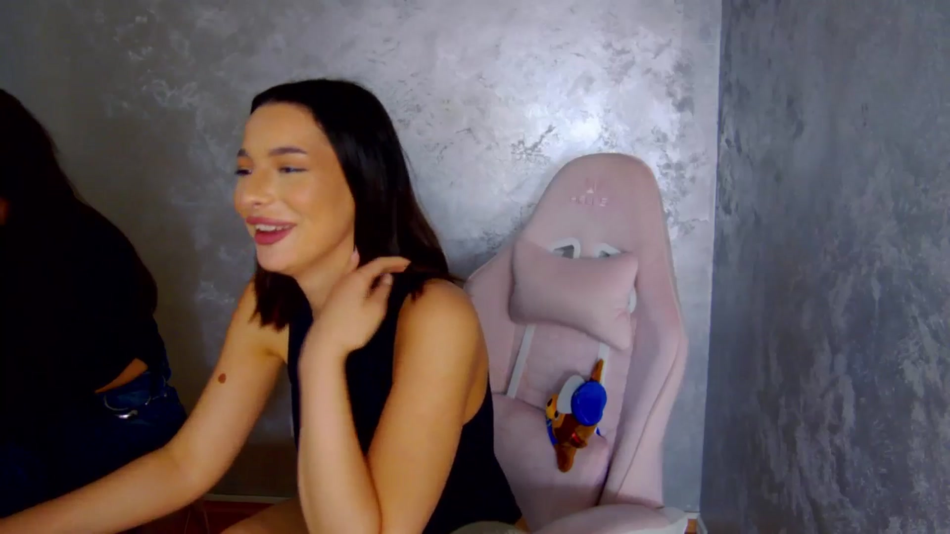 Gallery image thumbnail from meliiis_'s myfreecams stream on, 03/23/2026, 15:53 image 12 of 20