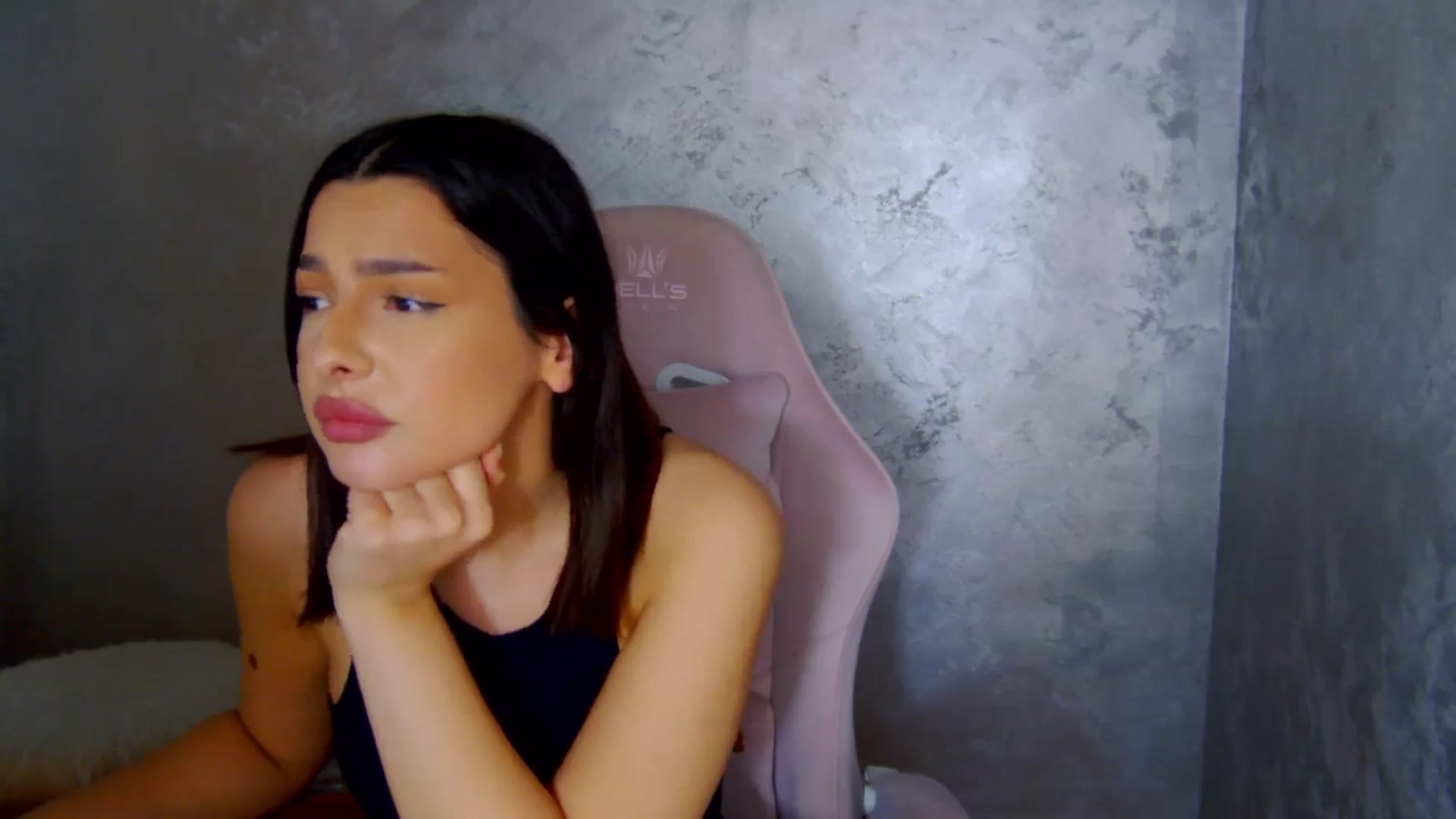 Gallery image thumbnail from meliiis_'s myfreecams stream on, 03/23/2026, 19:04 image 8 of 20