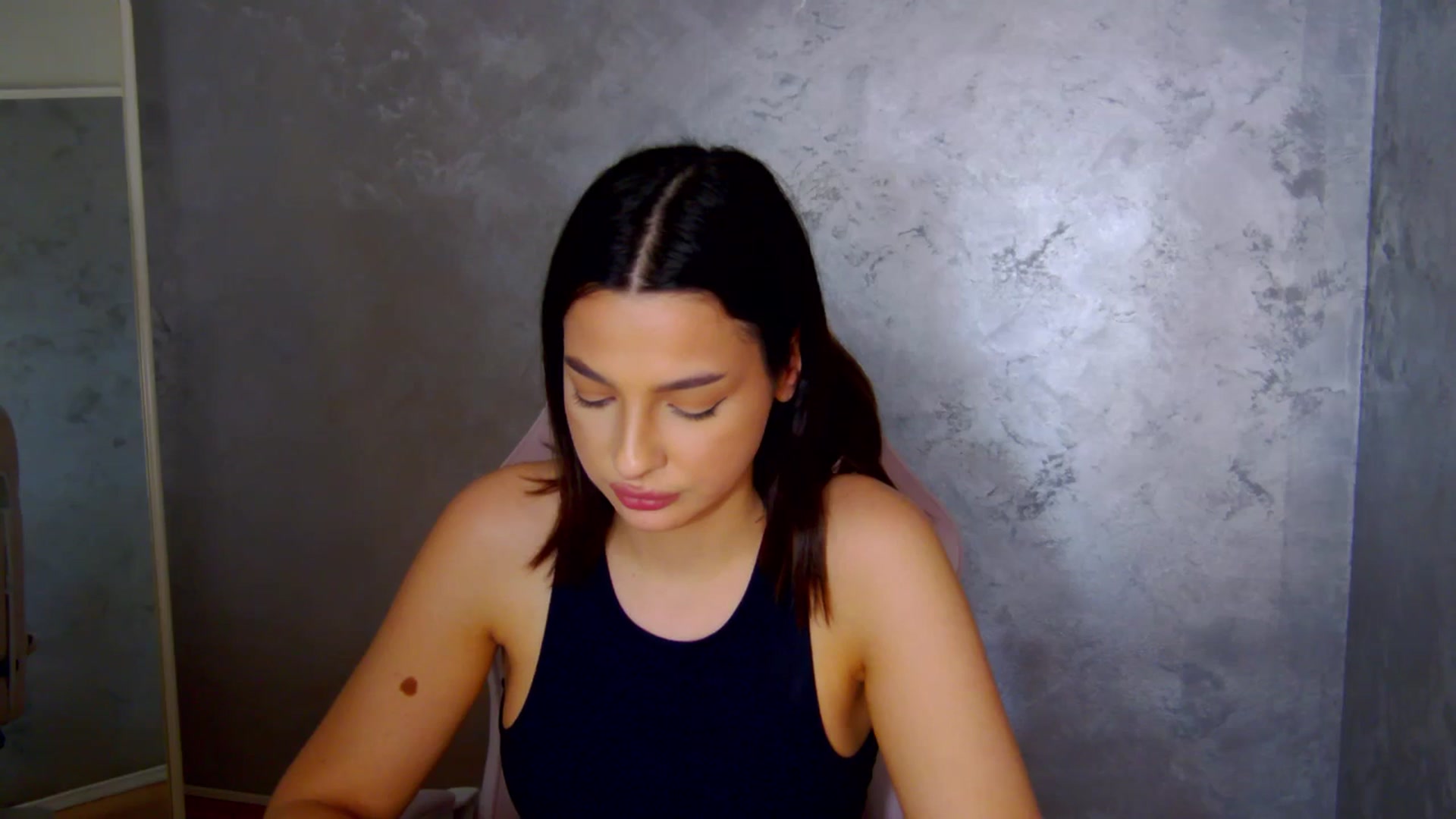 Gallery image thumbnail from meliiis_'s myfreecams stream on, 03/23/2026, 19:04 image 20 of 20