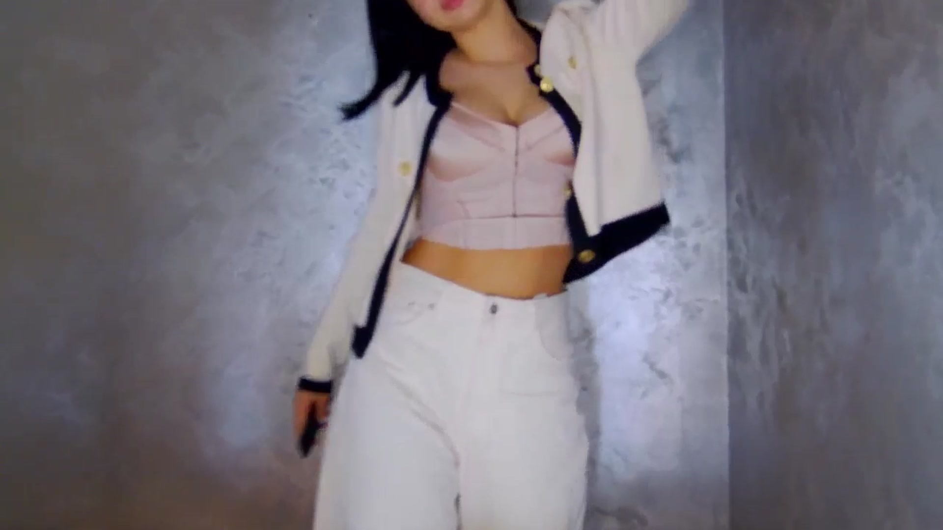 Gallery image thumbnail from meliiis_'s myfreecams stream on, 03/26/2026, 16:10 image 17 of 20