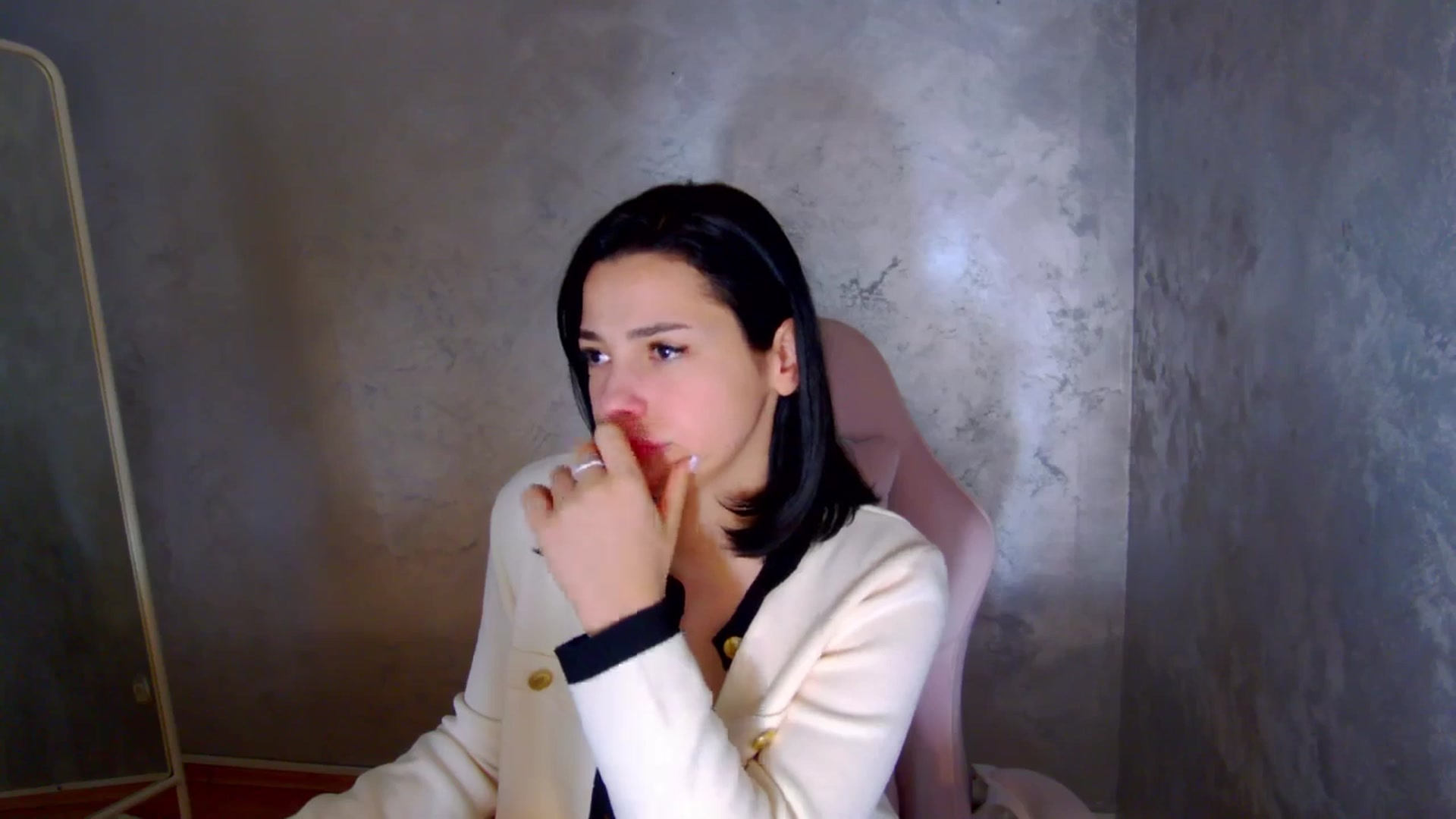 Gallery image thumbnail from meliiis_'s myfreecams stream on, 03/26/2026, 17:55 image 14 of 20