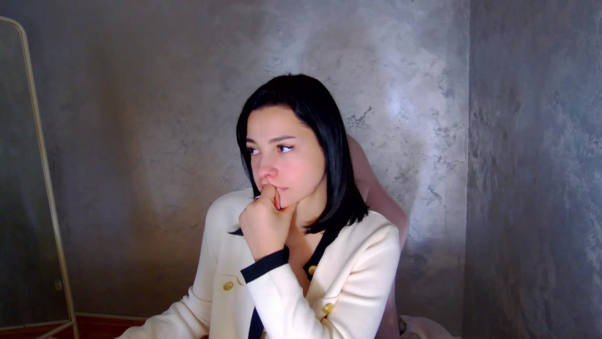 Gallery image thumbnail from meliiis_'s myfreecams stream on, 03/26/2026, 17:55 image 13 of 20