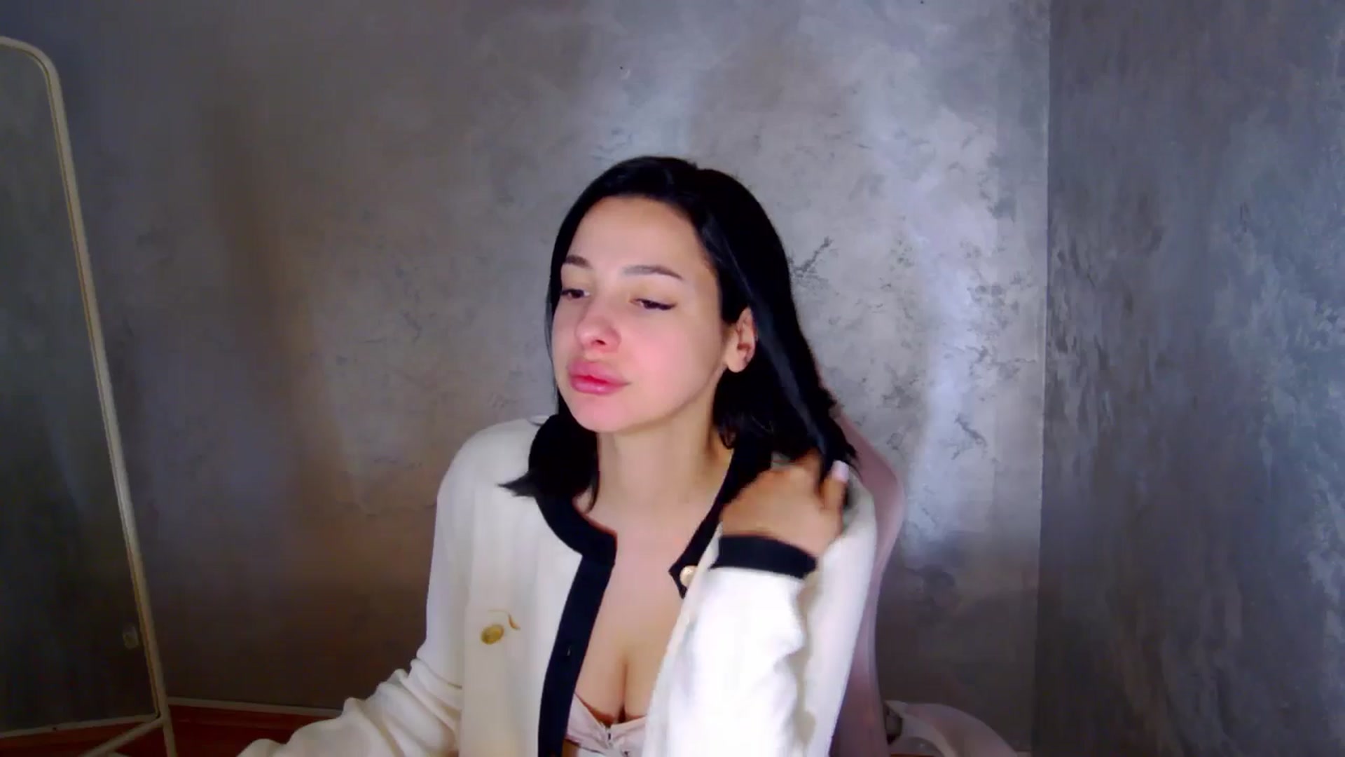Gallery image thumbnail from meliiis_'s myfreecams stream on, 03/26/2026, 17:55 image 11 of 20