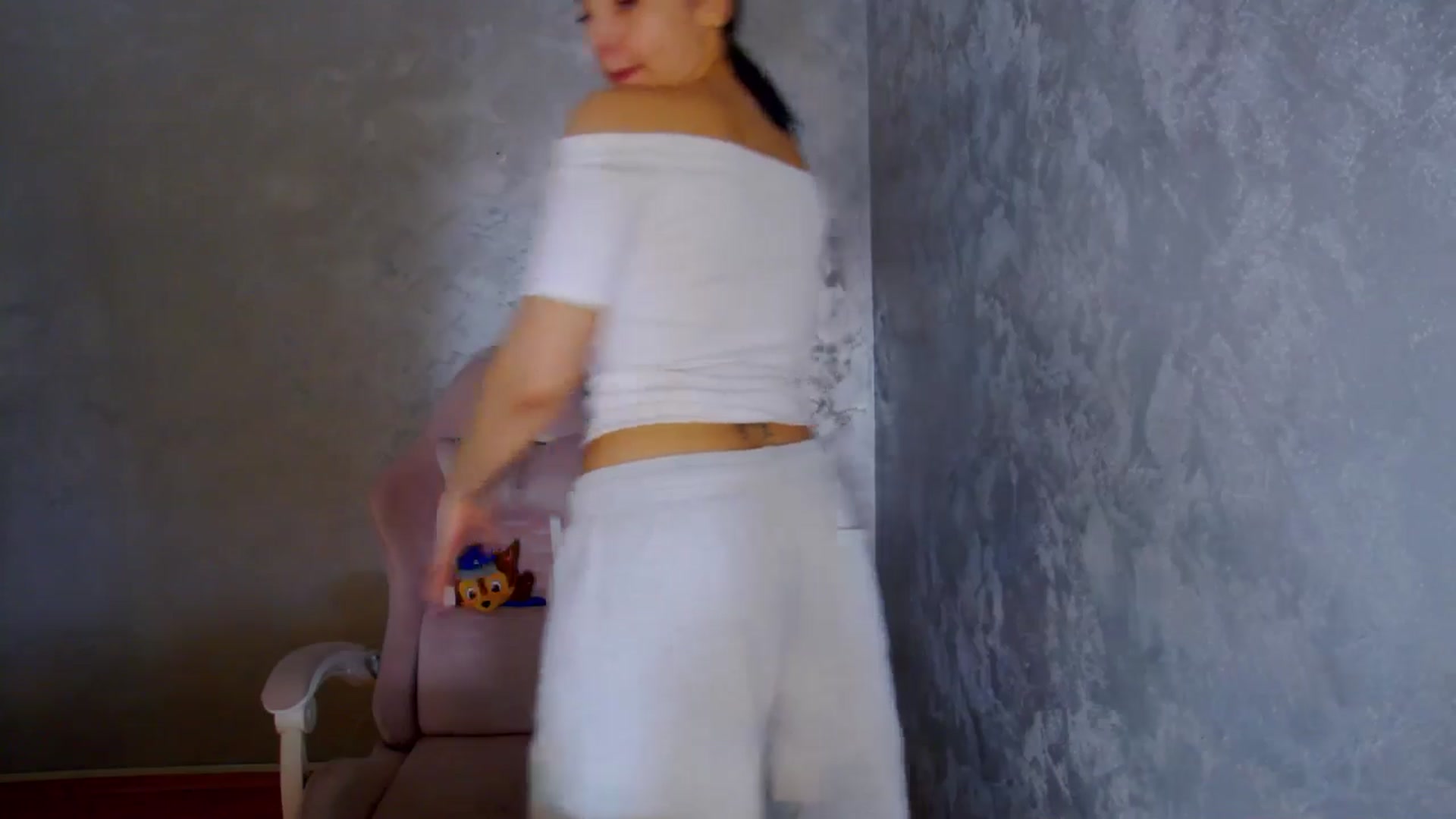 Gallery image thumbnail from meliiis_'s myfreecams stream on, 03/31/2026, 14:22 image 5 of 20