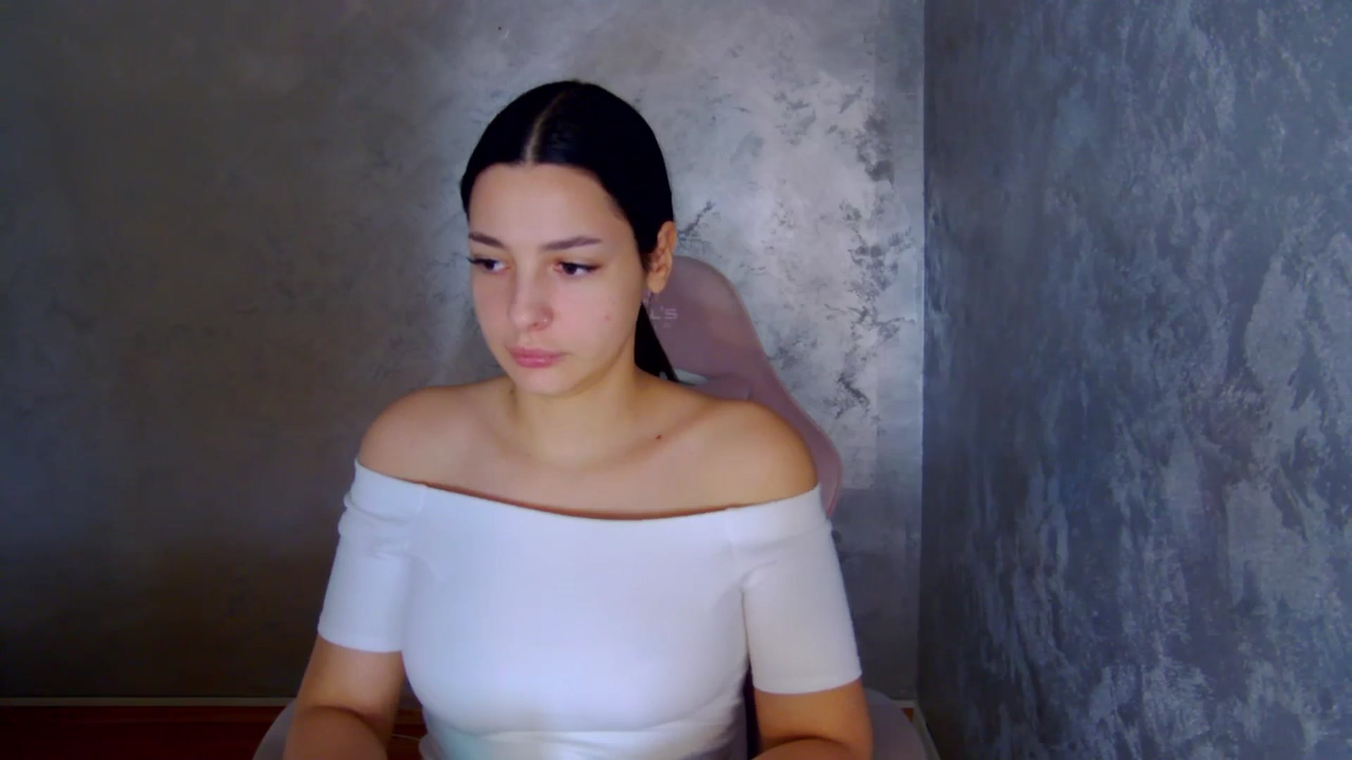 Gallery image thumbnail from meliiis_'s myfreecams stream on, 03/31/2026, 14:22 image 3 of 20