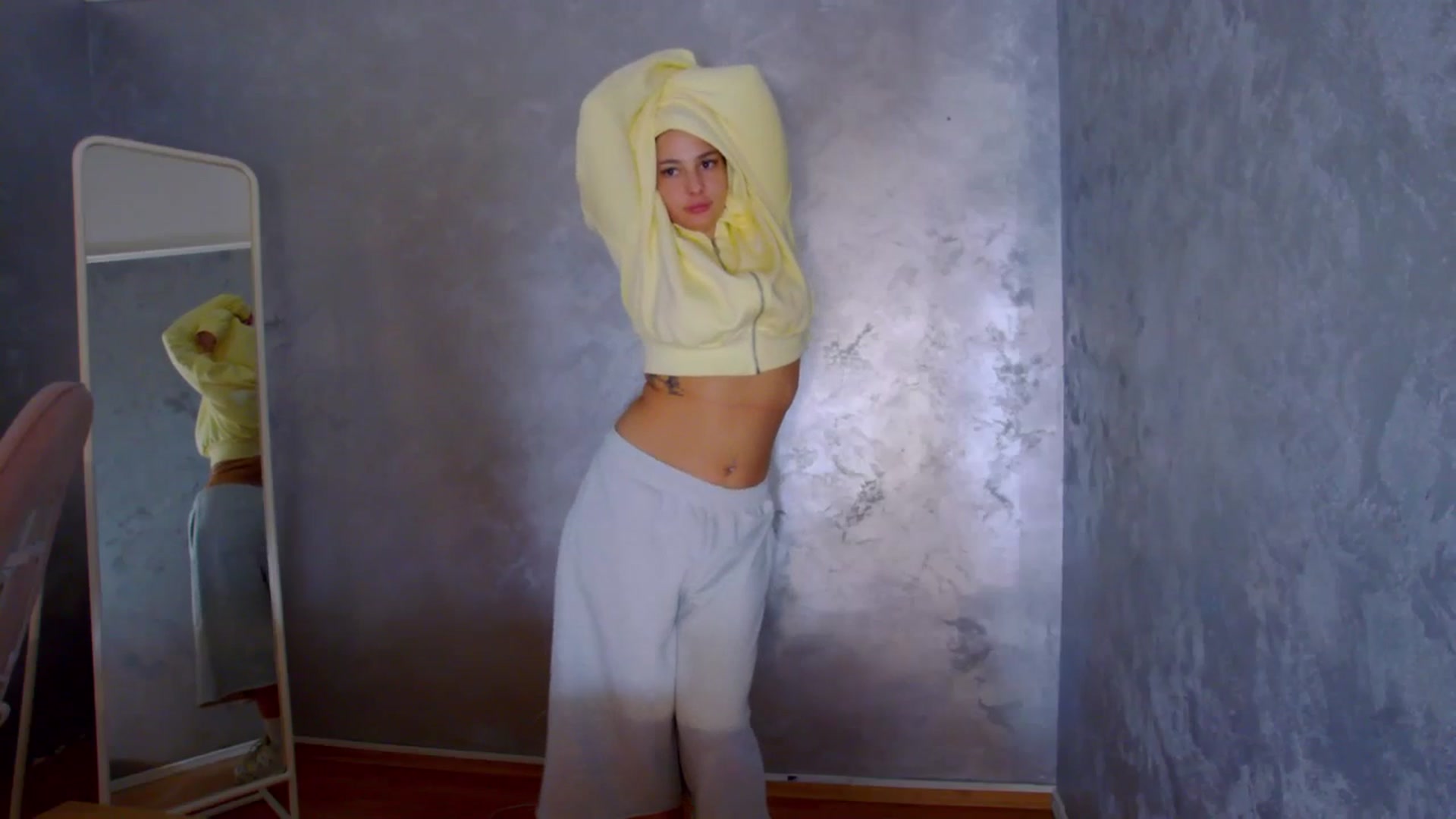 Gallery image thumbnail from meliiis_'s myfreecams stream on, 03/31/2026, 18:33 image 2 of 20
