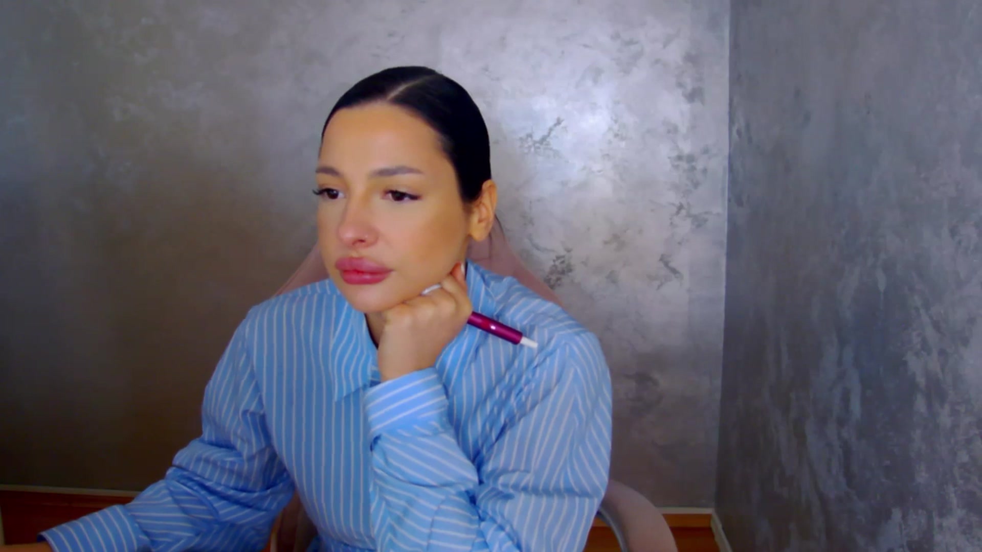 Gallery image thumbnail from meliiis_'s myfreecams stream on, 04/03/2026, 14:53 image 2 of 20