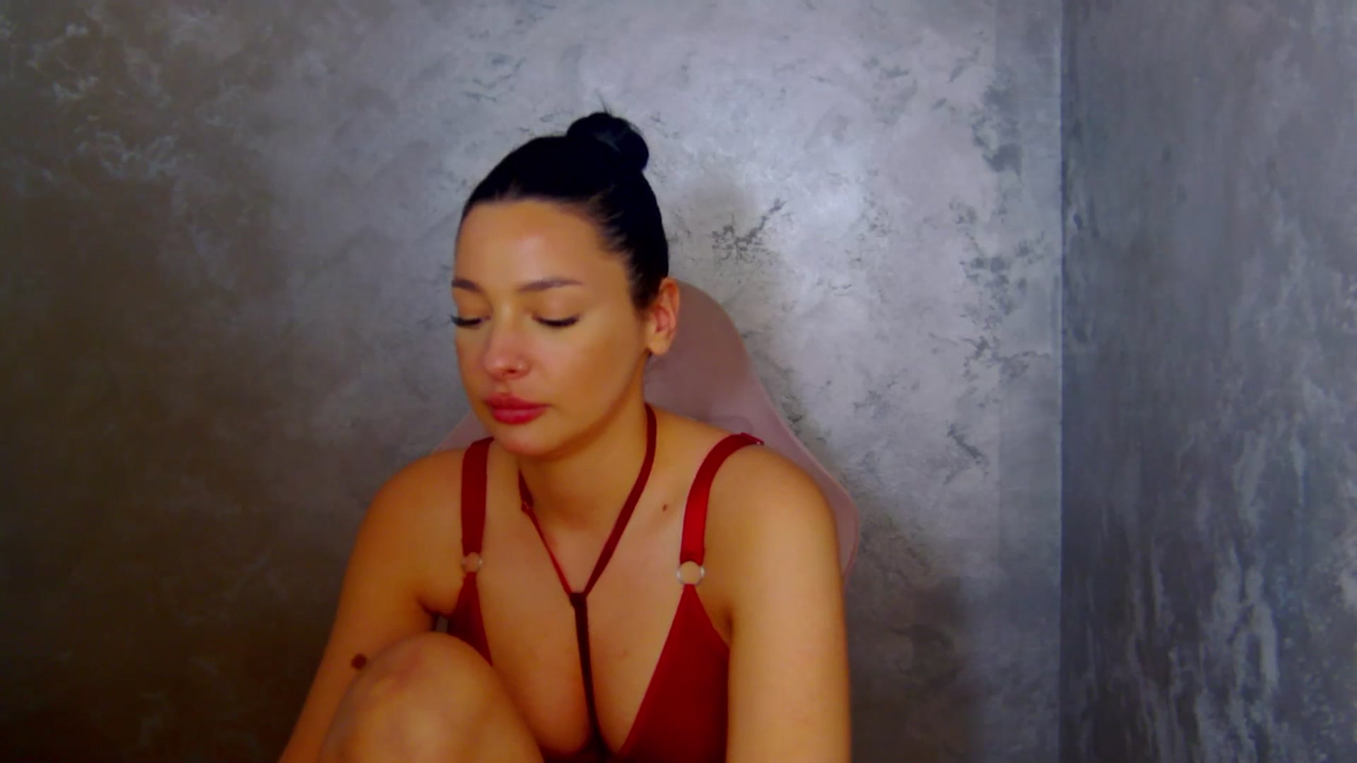 Gallery image thumbnail from meliiis_'s myfreecams stream on, 04/07/2026, 17:23 image 13 of 20