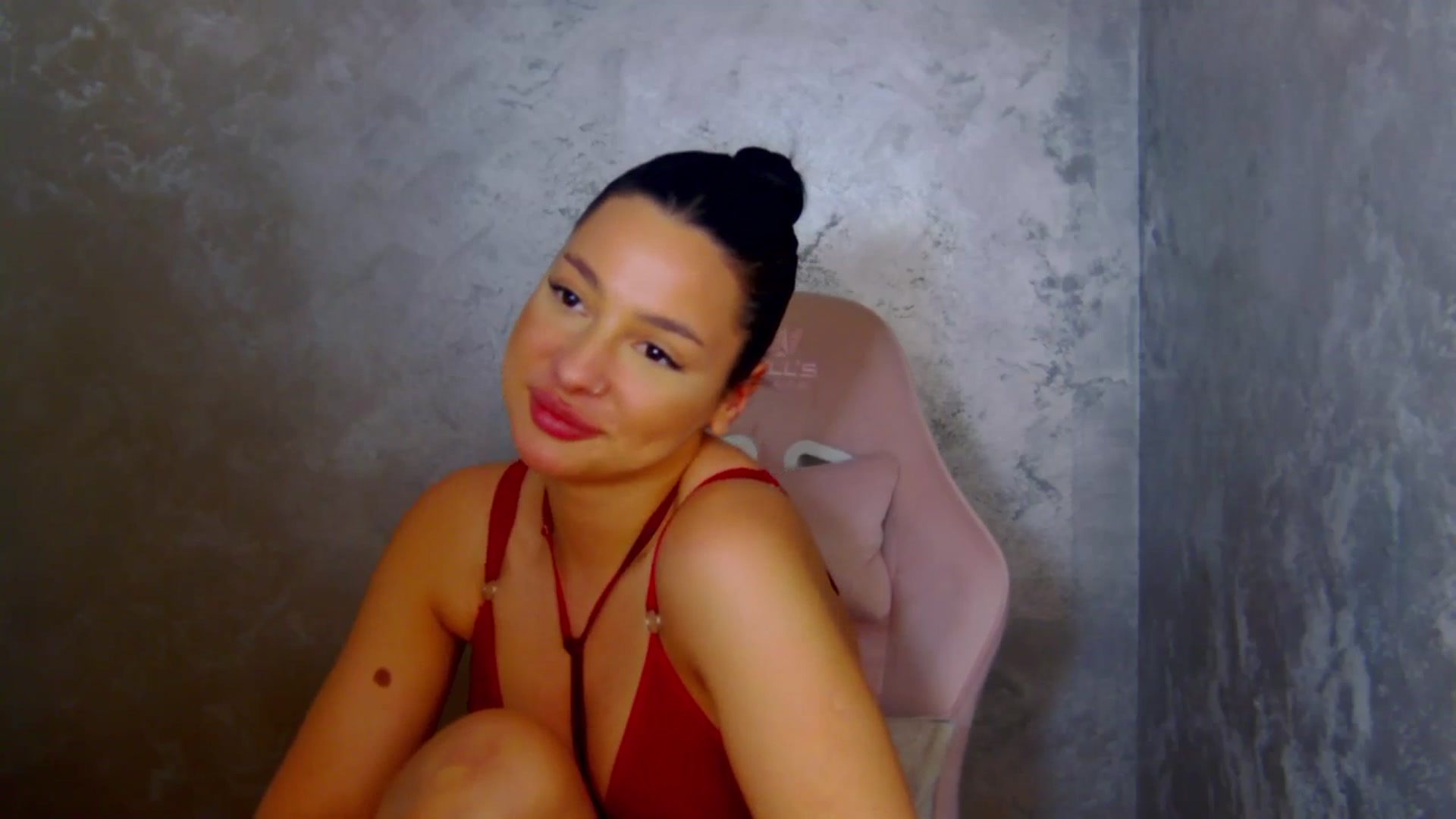 Gallery image thumbnail from meliiis_'s myfreecams stream on, 04/07/2026, 17:23 image 10 of 20