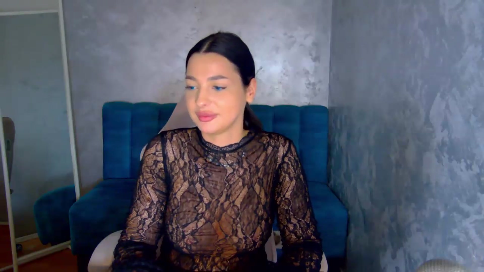 Gallery image thumbnail from meliiis_'s myfreecams stream on, 04/21/2026, 18:17 image 2 of 20