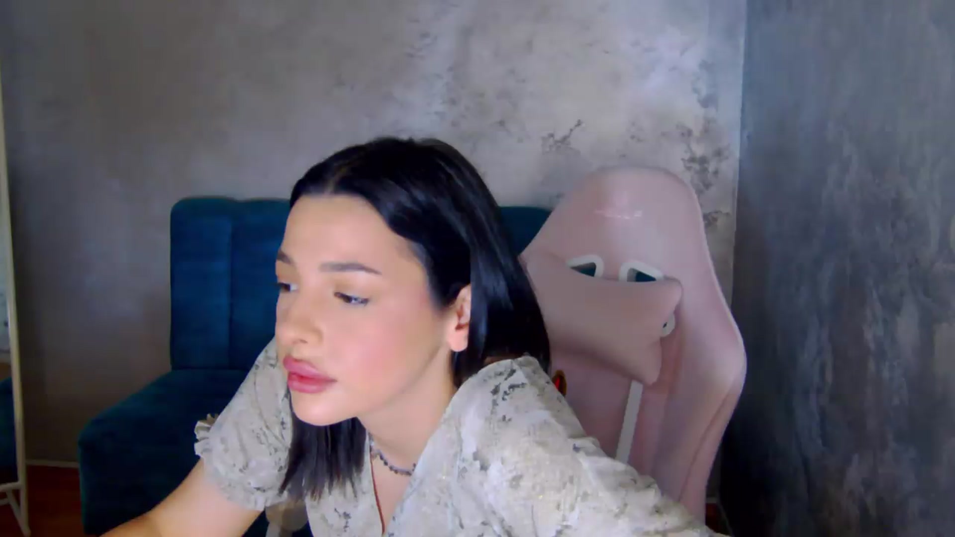 Gallery image thumbnail from meliiis_'s myfreecams stream on, 04/27/2026, 14:16 image 12 of 20