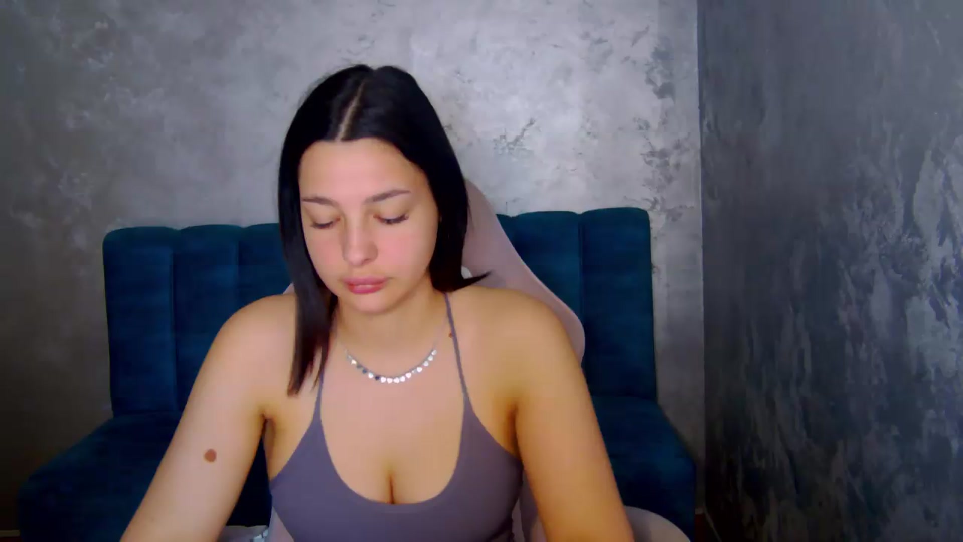 Gallery image thumbnail from meliiis_'s myfreecams stream on, 04/28/2026, 14:55 image 4 of 20