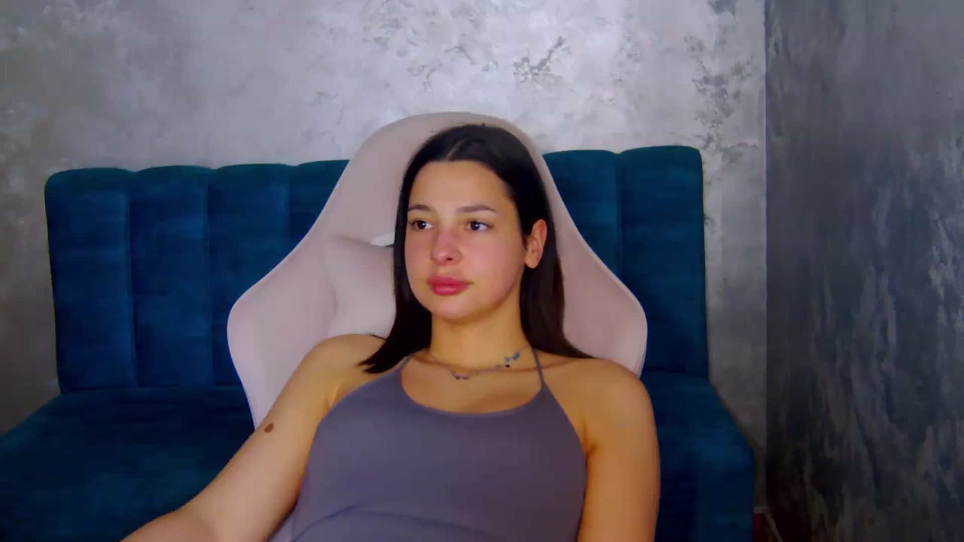 Gallery image thumbnail from meliiis_'s myfreecams stream on, 04/28/2026, 17:46 image 12 of 20