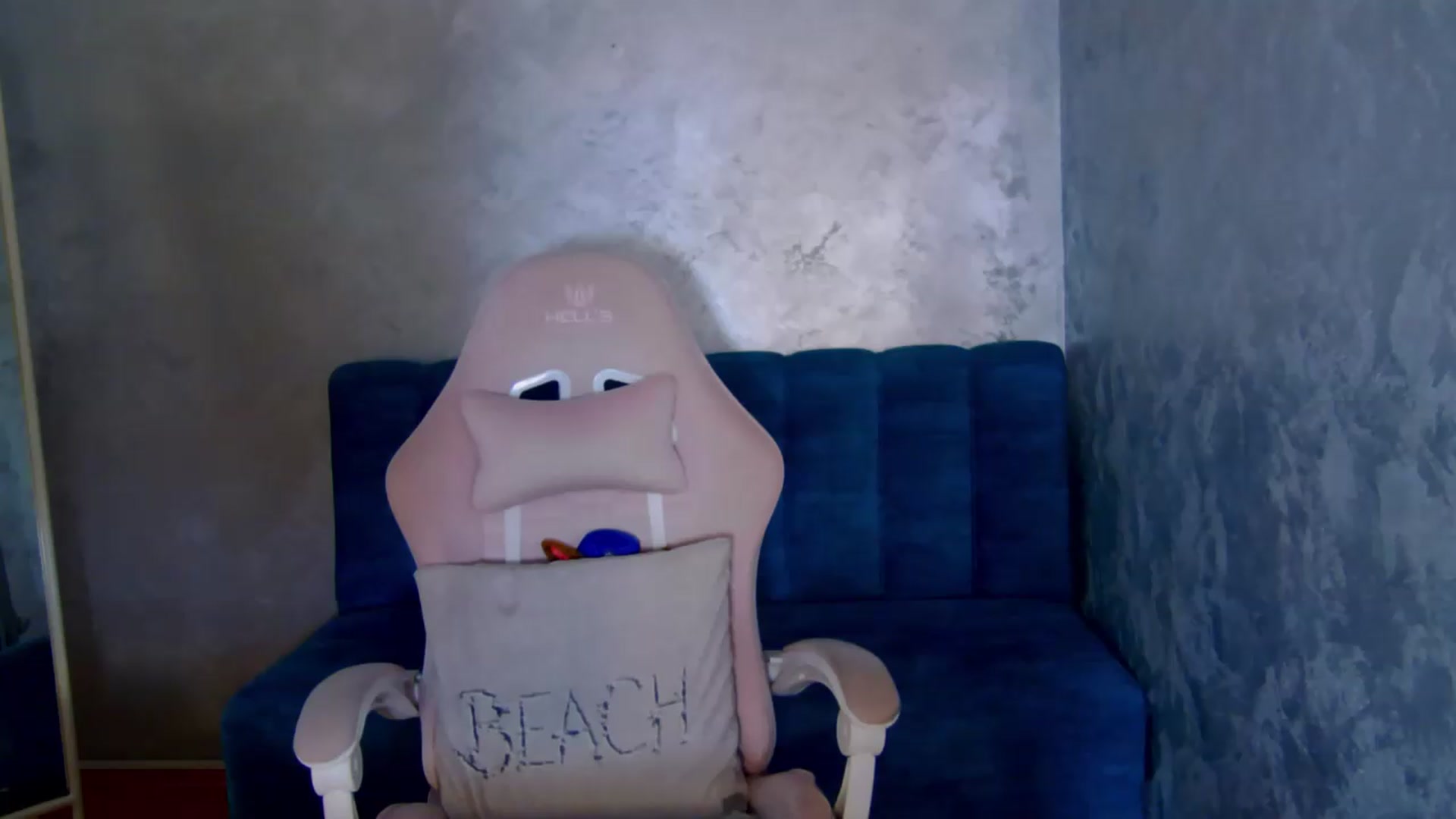 Gallery image thumbnail from meliiis_'s myfreecams stream on, 05/07/2026, 15:07 image 1 of 20