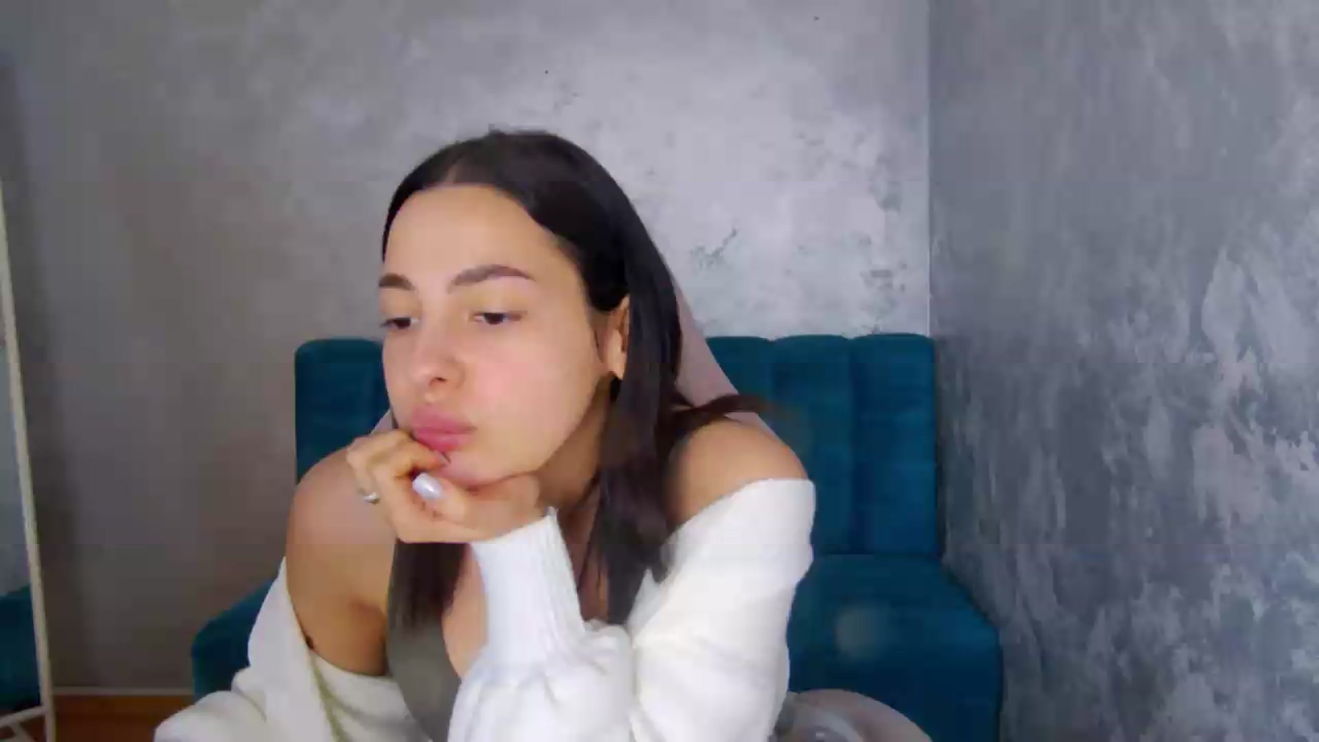 Gallery image thumbnail from meliiis_'s myfreecams stream on, 05/11/2026, 19:00 image 1 of 20