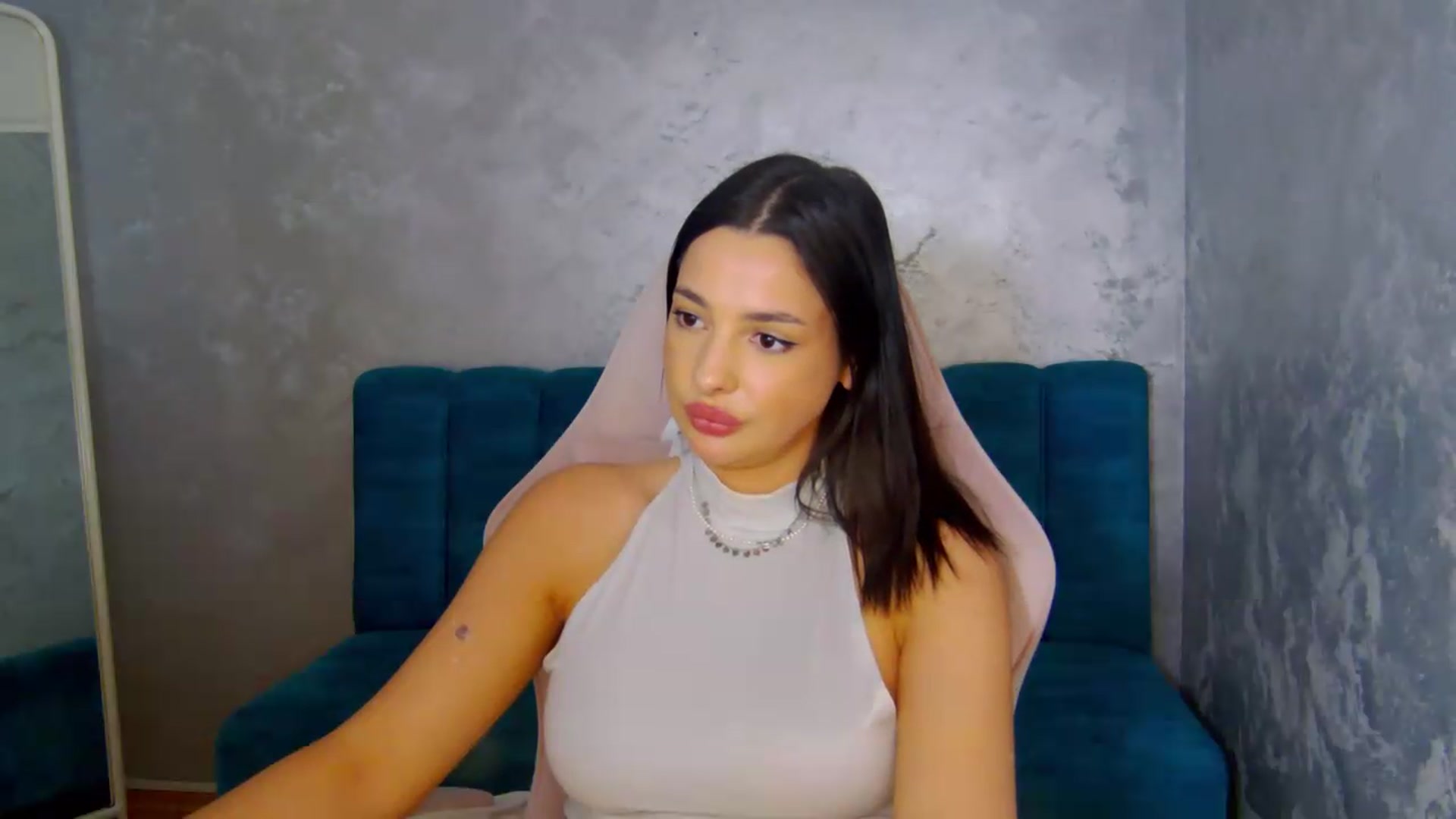 Gallery image thumbnail from meliiis_'s myfreecams stream on, 05/14/2026, 16:23 image 15 of 20