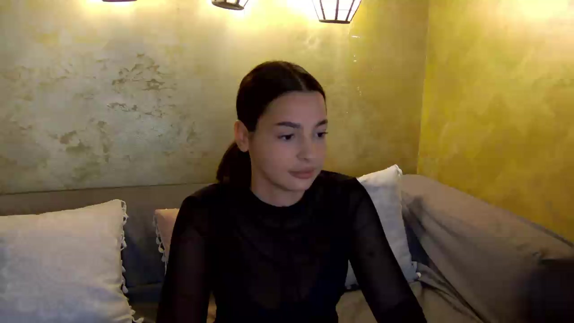 Gallery image thumbnail from meliiis_'s myfreecams stream on, 05/17/2026, 14:59 image 1 of 20