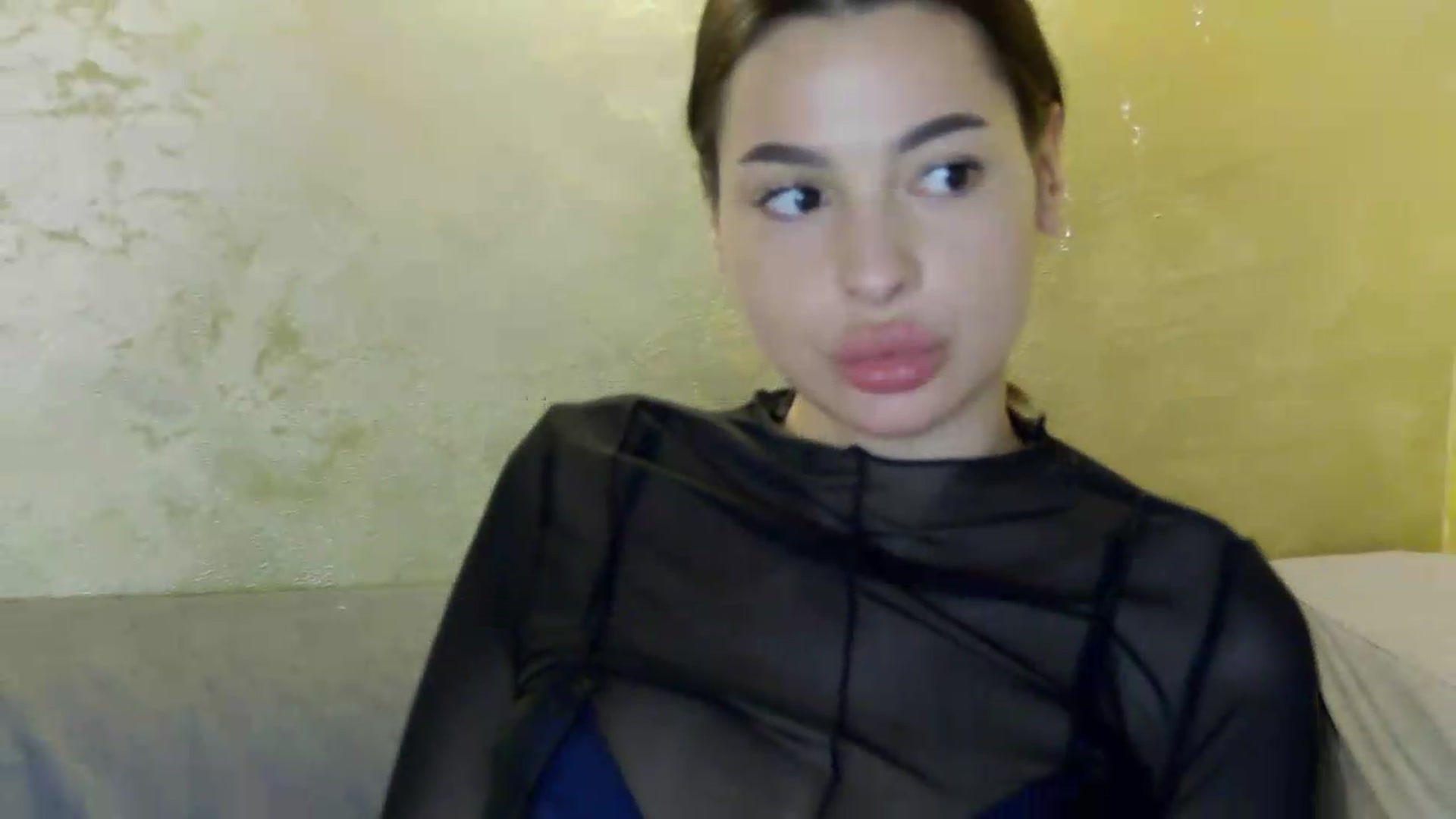 Gallery image thumbnail from meliiis_'s myfreecams stream on, 05/17/2026, 19:07 image 3 of 20