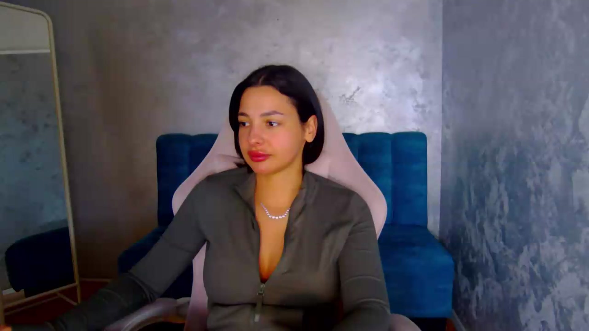 Gallery image thumbnail from meliiis_'s myfreecams stream on, 05/19/2026, 19:40 image 7 of 20