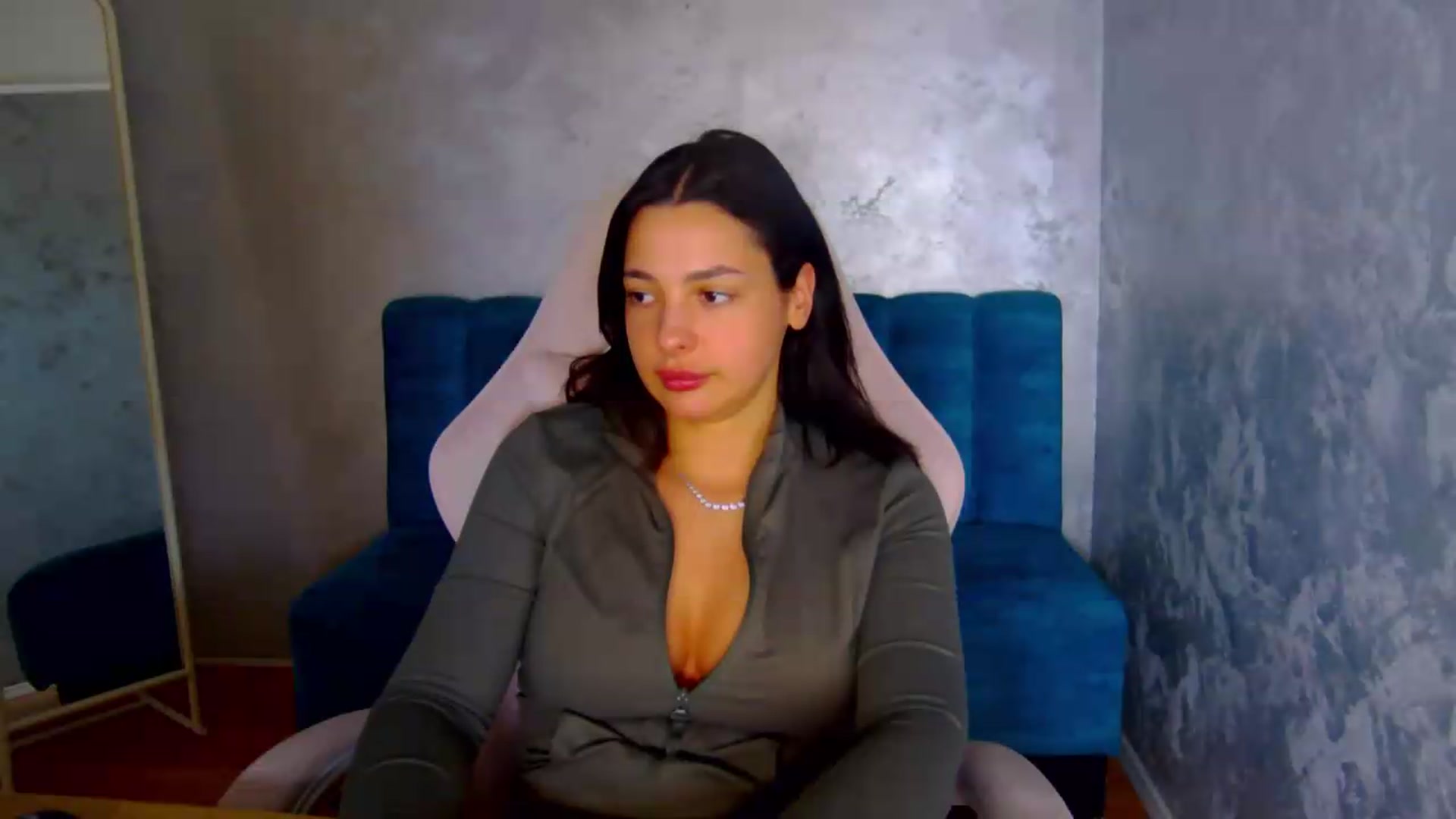 Gallery image thumbnail from meliiis_'s myfreecams stream on, 05/19/2026, 19:40 image 20 of 20