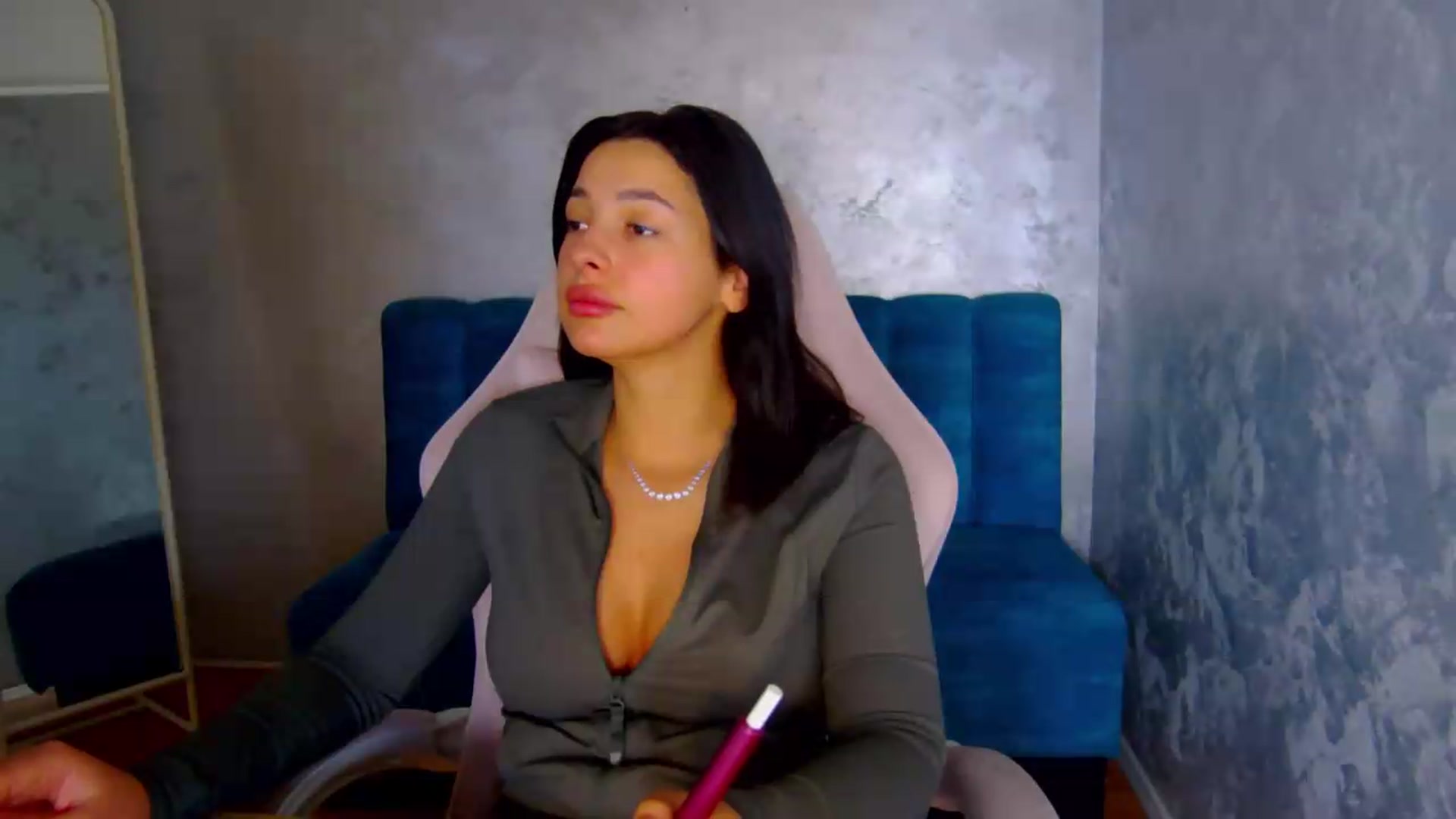 Gallery image thumbnail from meliiis_'s myfreecams stream on, 05/19/2026, 19:40 image 18 of 20