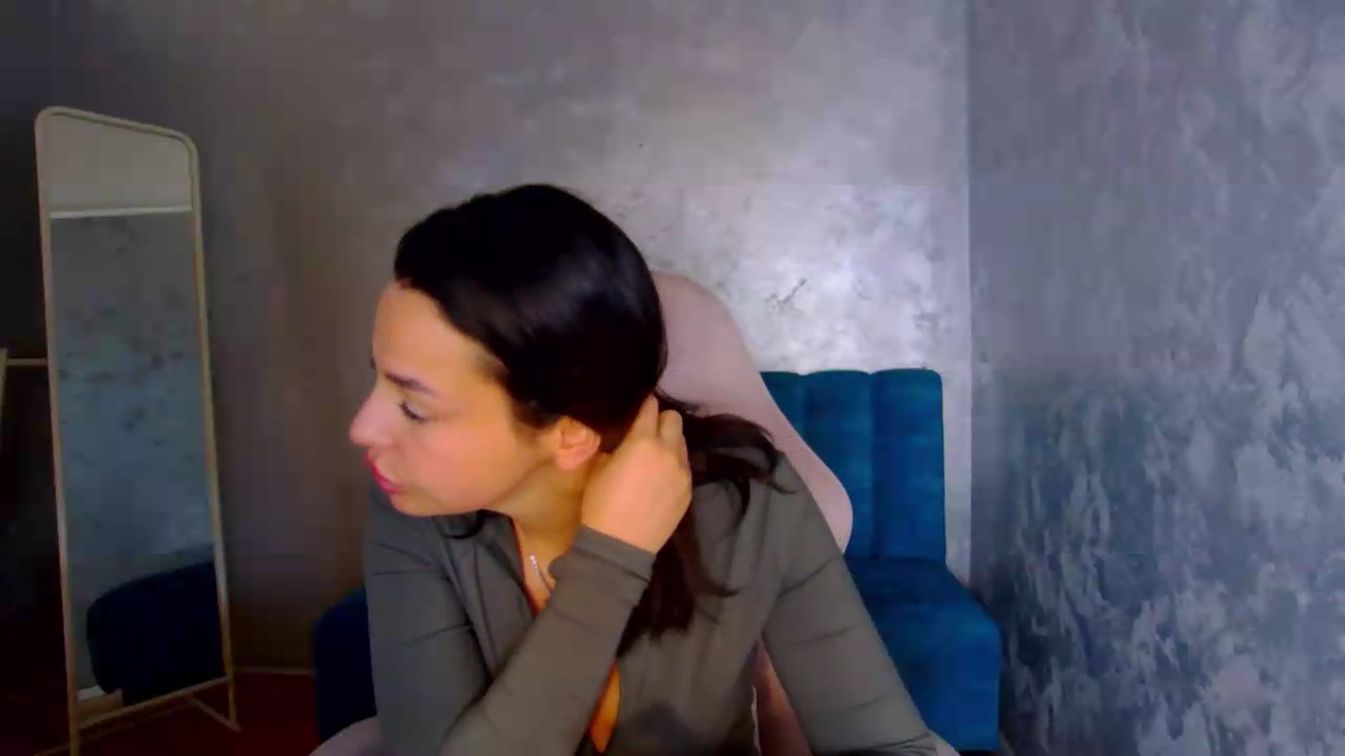 Gallery image thumbnail from meliiis_'s myfreecams stream on, 05/19/2026, 19:40 image 12 of 20