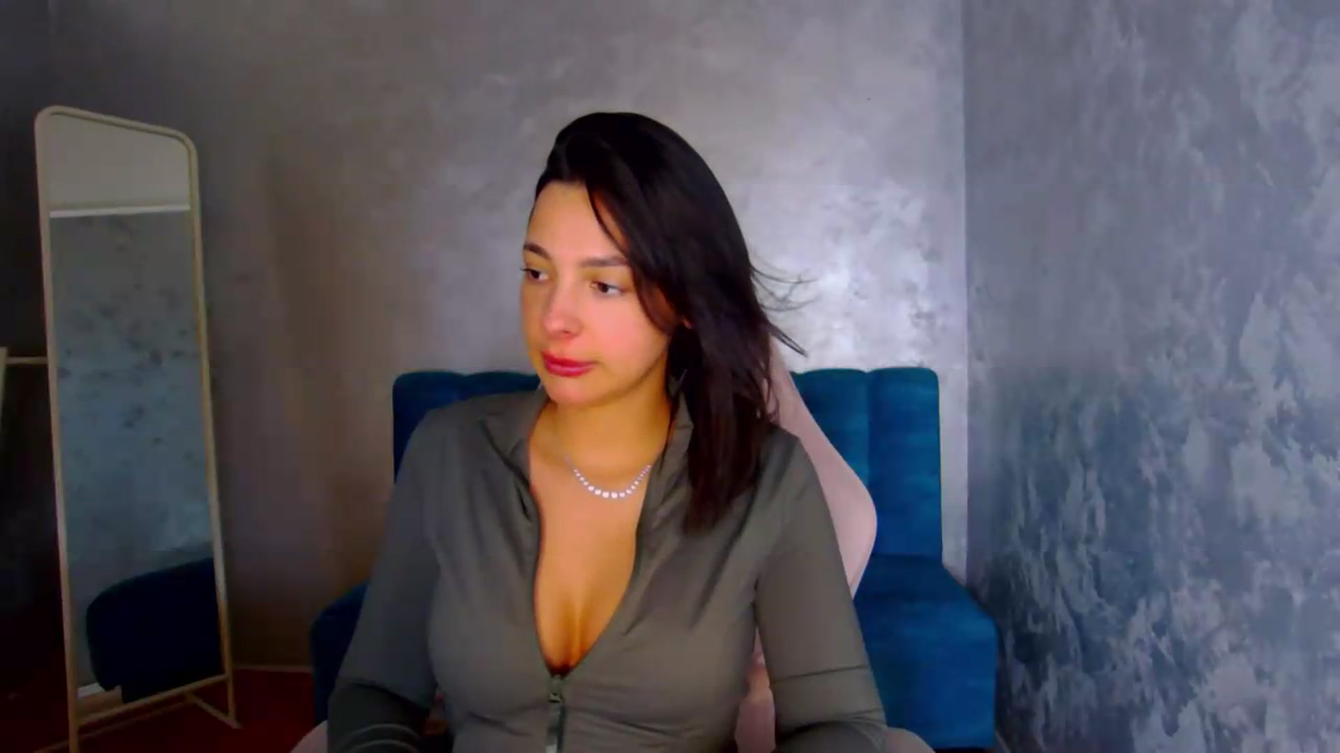 Gallery image thumbnail from meliiis_'s myfreecams stream on, 05/19/2026, 19:40 image 9 of 20