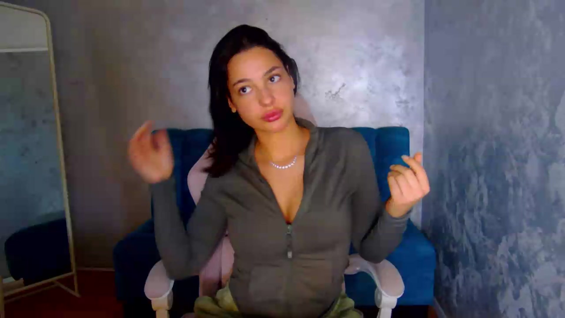 Gallery image thumbnail from meliiis_'s myfreecams stream on, 05/19/2026, 19:40 image 8 of 20