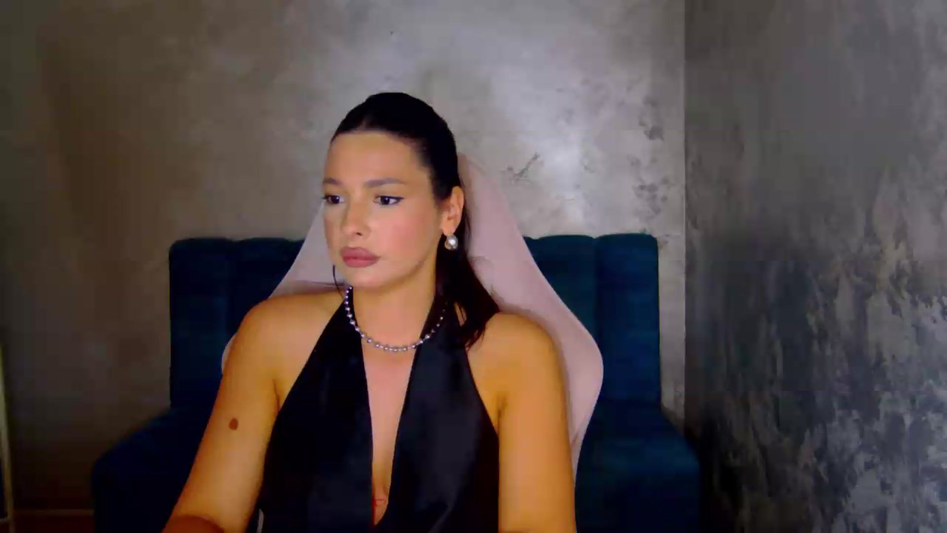 Gallery image thumbnail from meliiis_'s myfreecams stream on, 05/20/2026, 15:44 image 18 of 20