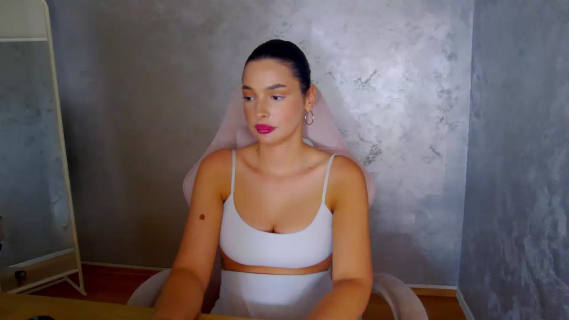 Gallery image thumbnail from meliiis_'s myfreecams stream on, 05/28/2026, 14:46 image 20 of 20