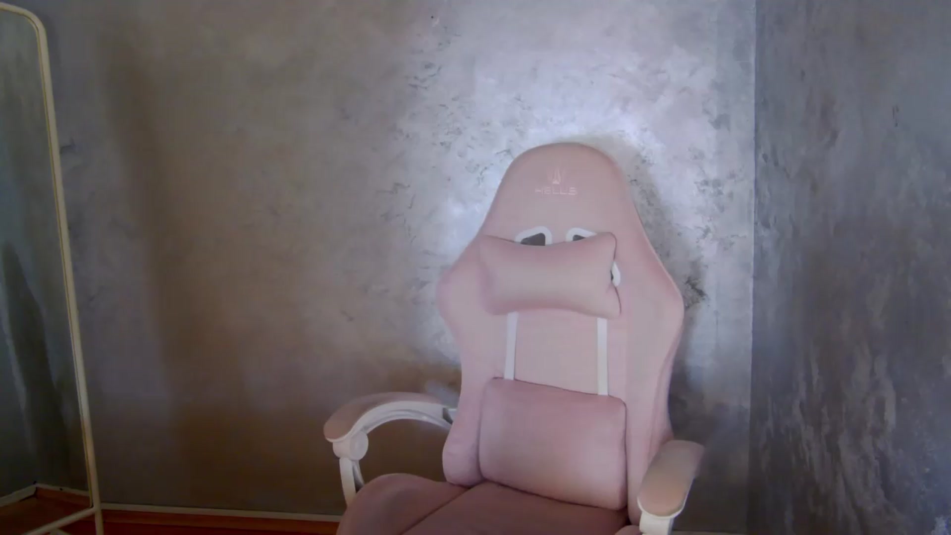 Gallery image thumbnail from meliiis_'s myfreecams stream on, 05/31/2026, 13:59 image 5 of 20