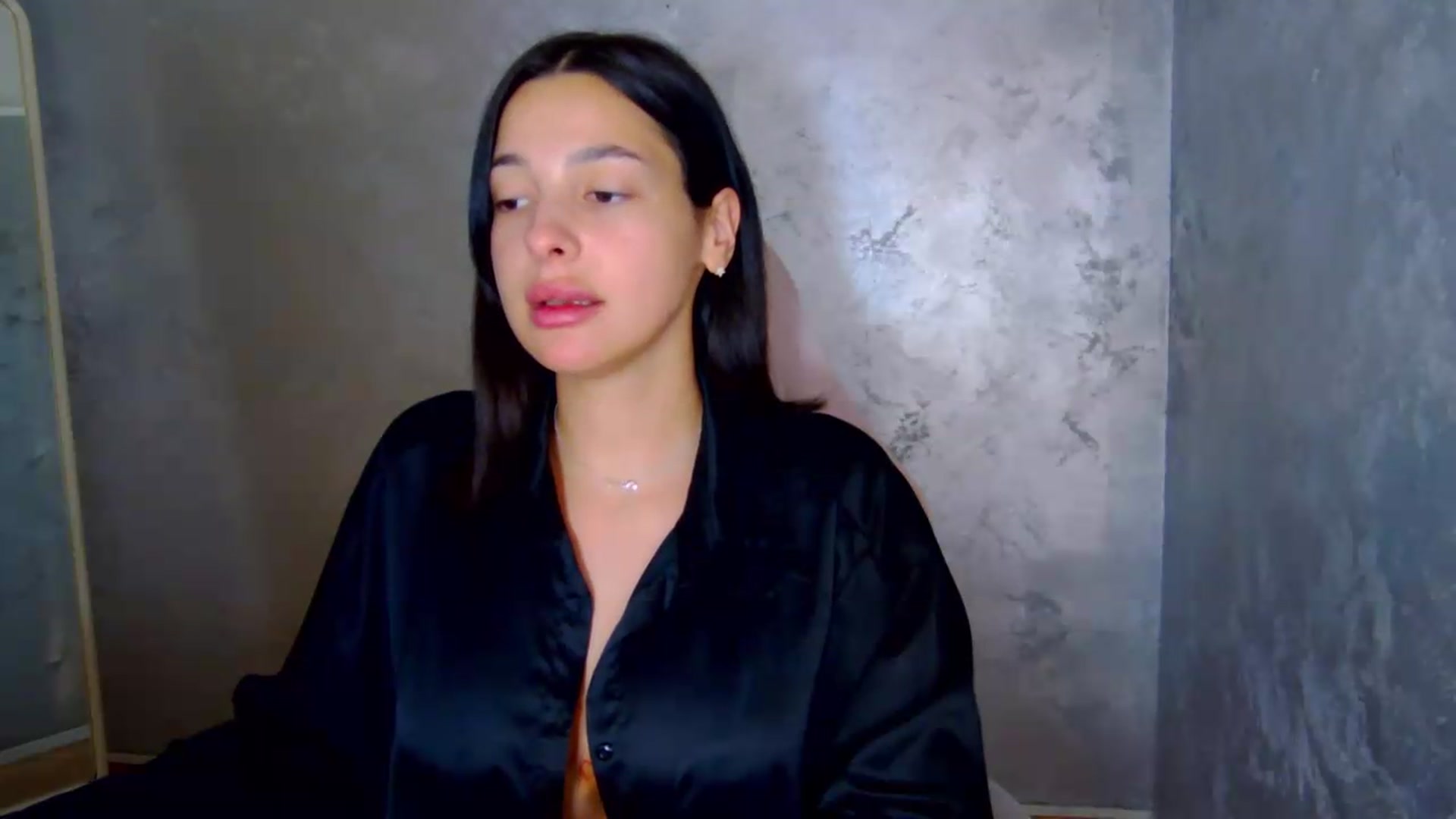 Gallery image thumbnail from meliiis_'s myfreecams stream on, 06/01/2026, 18:15 image 12 of 20