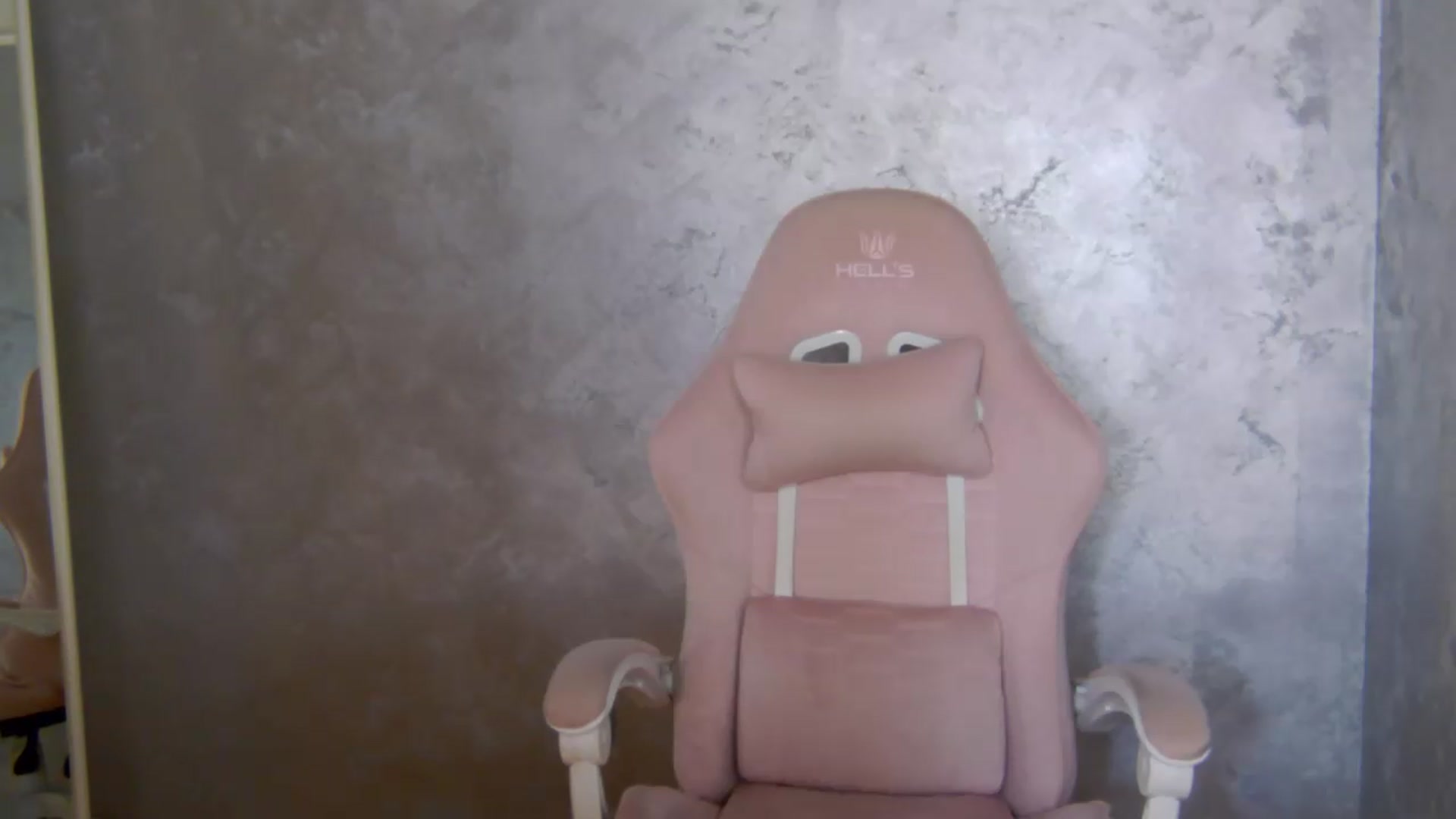 Gallery image thumbnail from meliiis_'s myfreecams stream on, 06/02/2026, 18:53 image 11 of 20