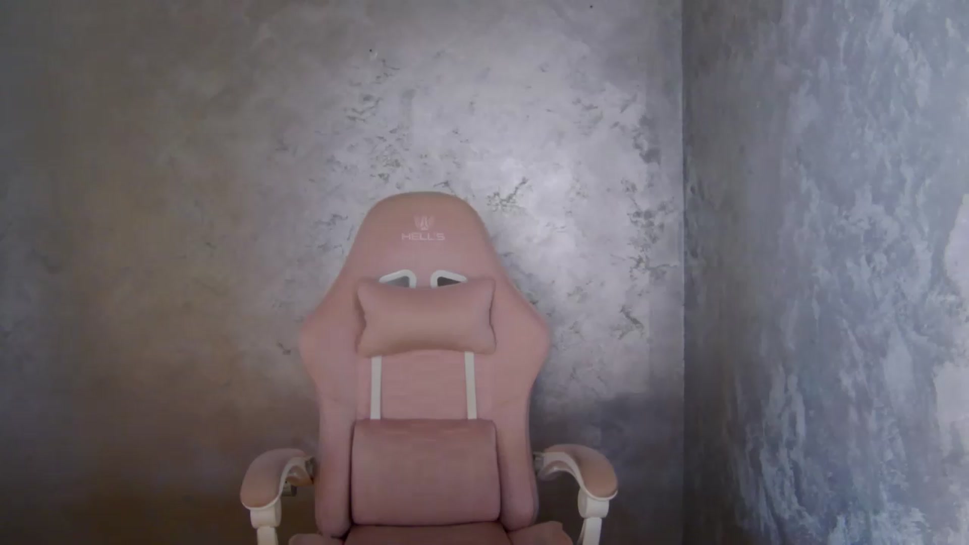 Gallery image thumbnail from meliiis_'s myfreecams stream on, 06/04/2026, 12:57 image 7 of 20