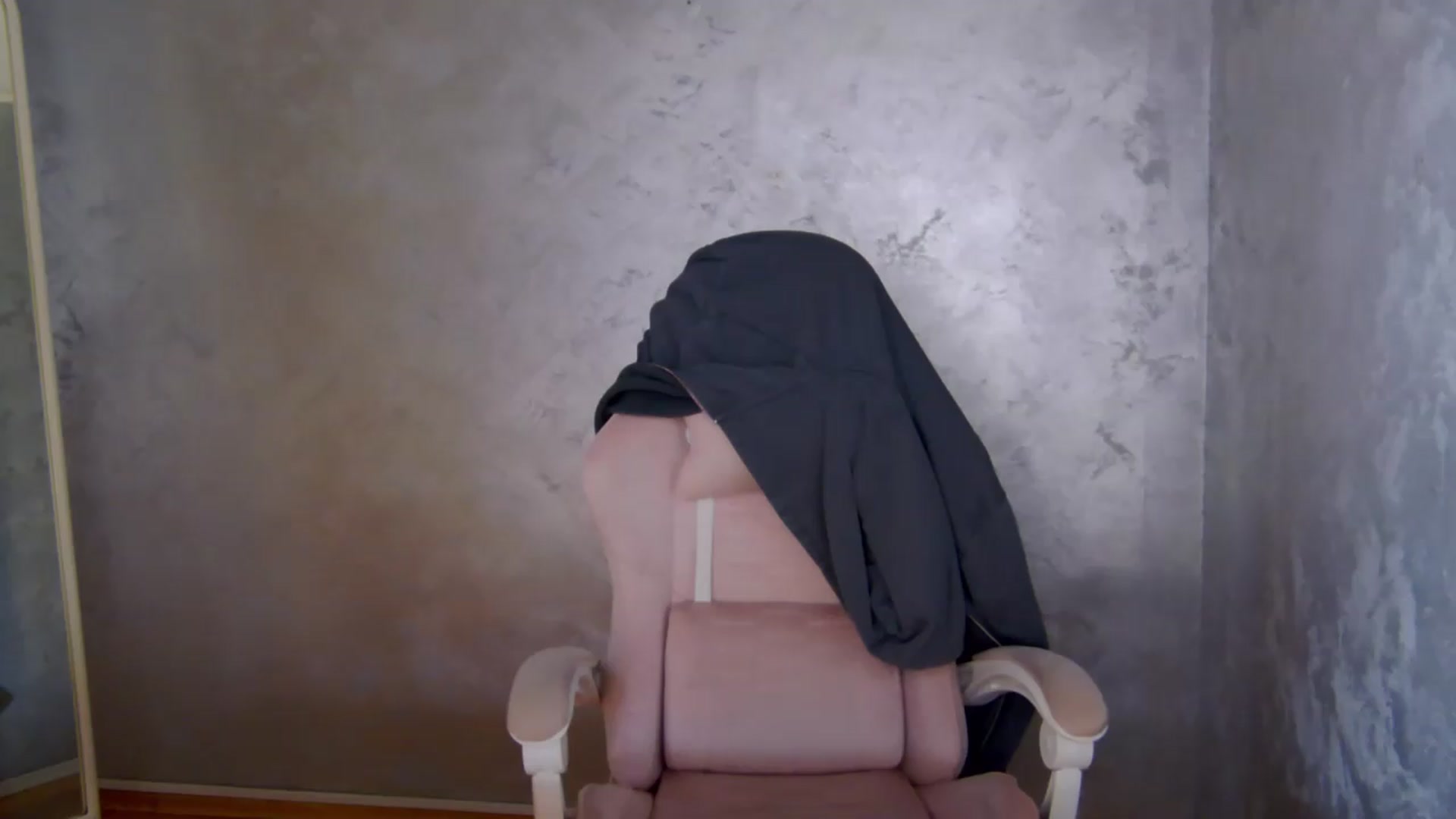 Gallery image thumbnail from meliiis_'s myfreecams stream on, 06/04/2026, 14:18 image 8 of 20