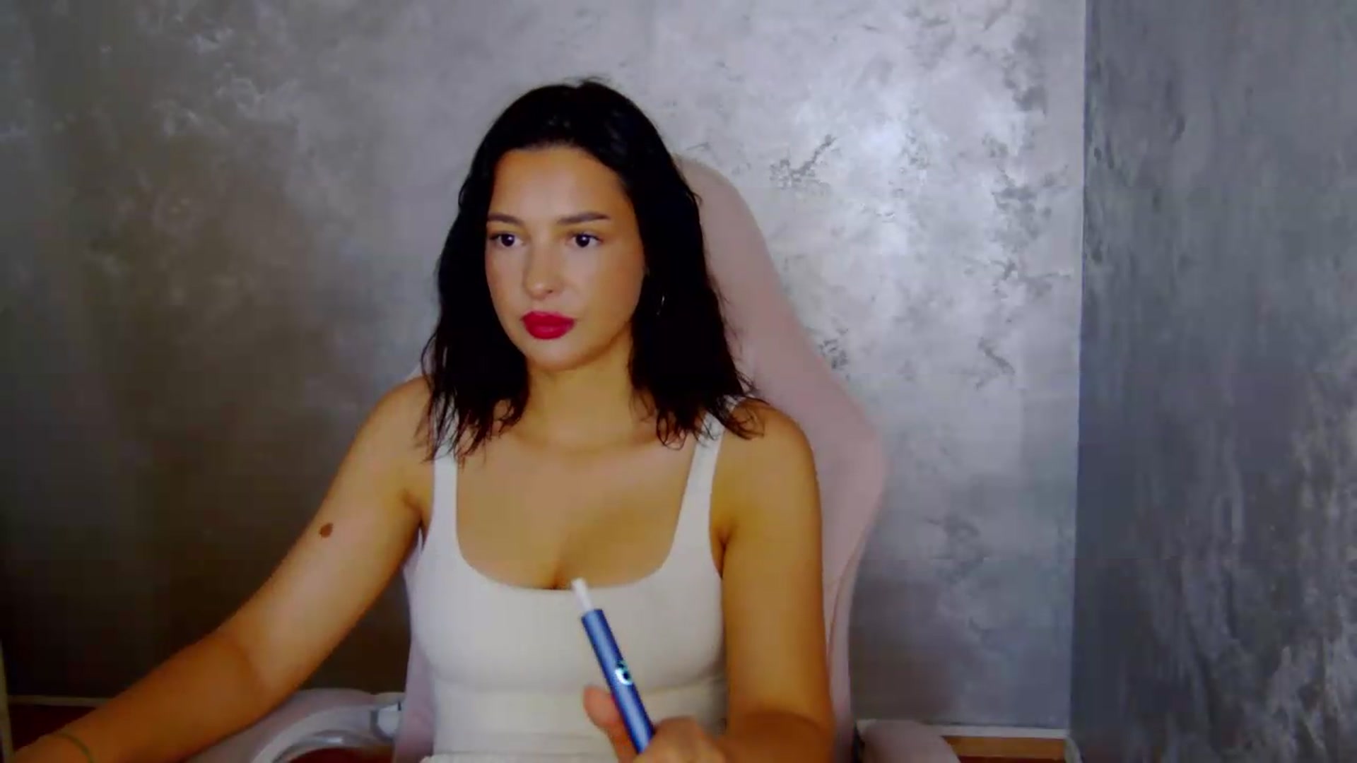 Gallery image thumbnail from meliiis_'s myfreecams stream on, 06/09/2026, 14:58 image 3 of 20
