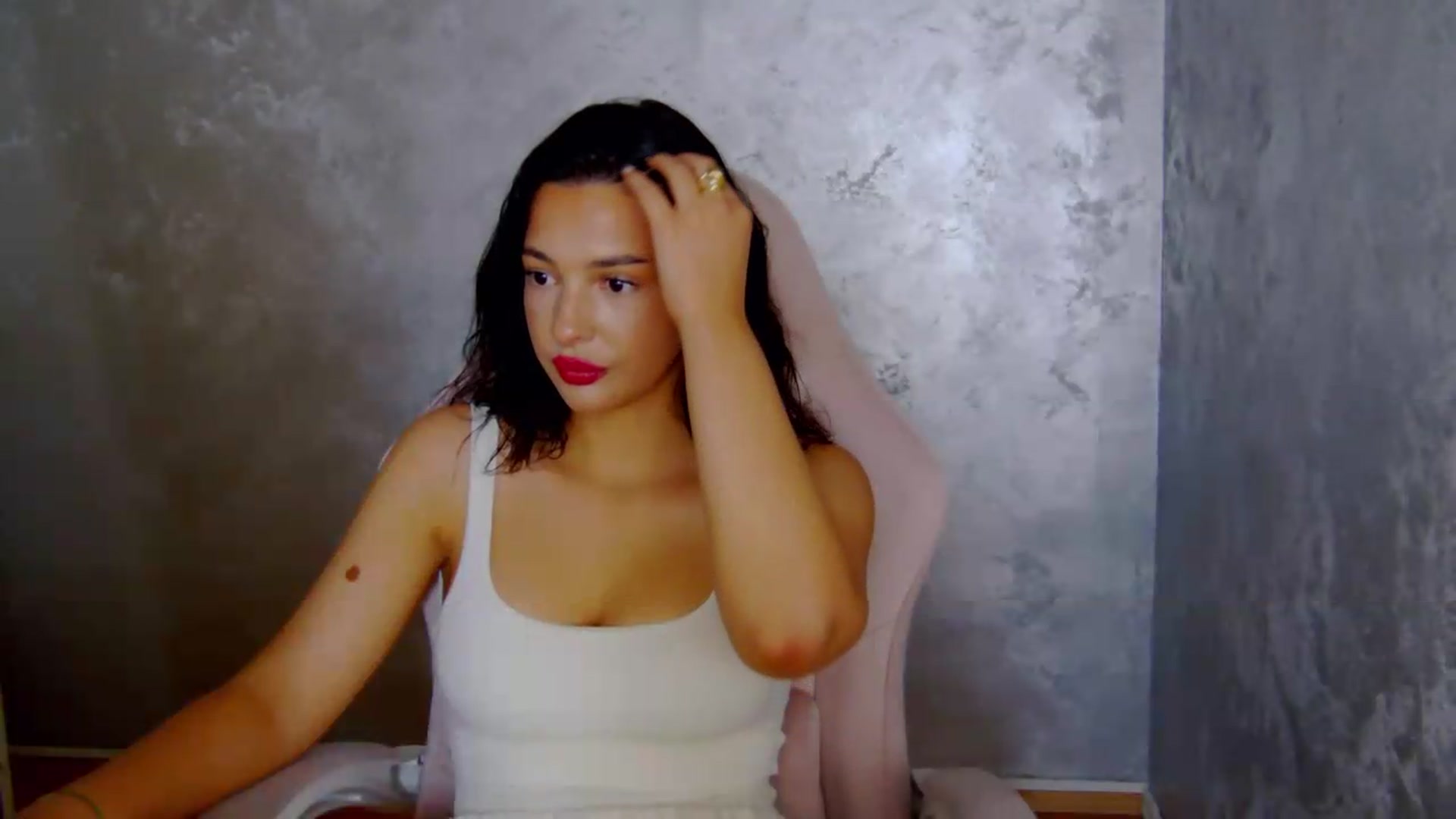 Gallery image thumbnail from meliiis_'s myfreecams stream on, 06/09/2026, 14:58 image 6 of 20